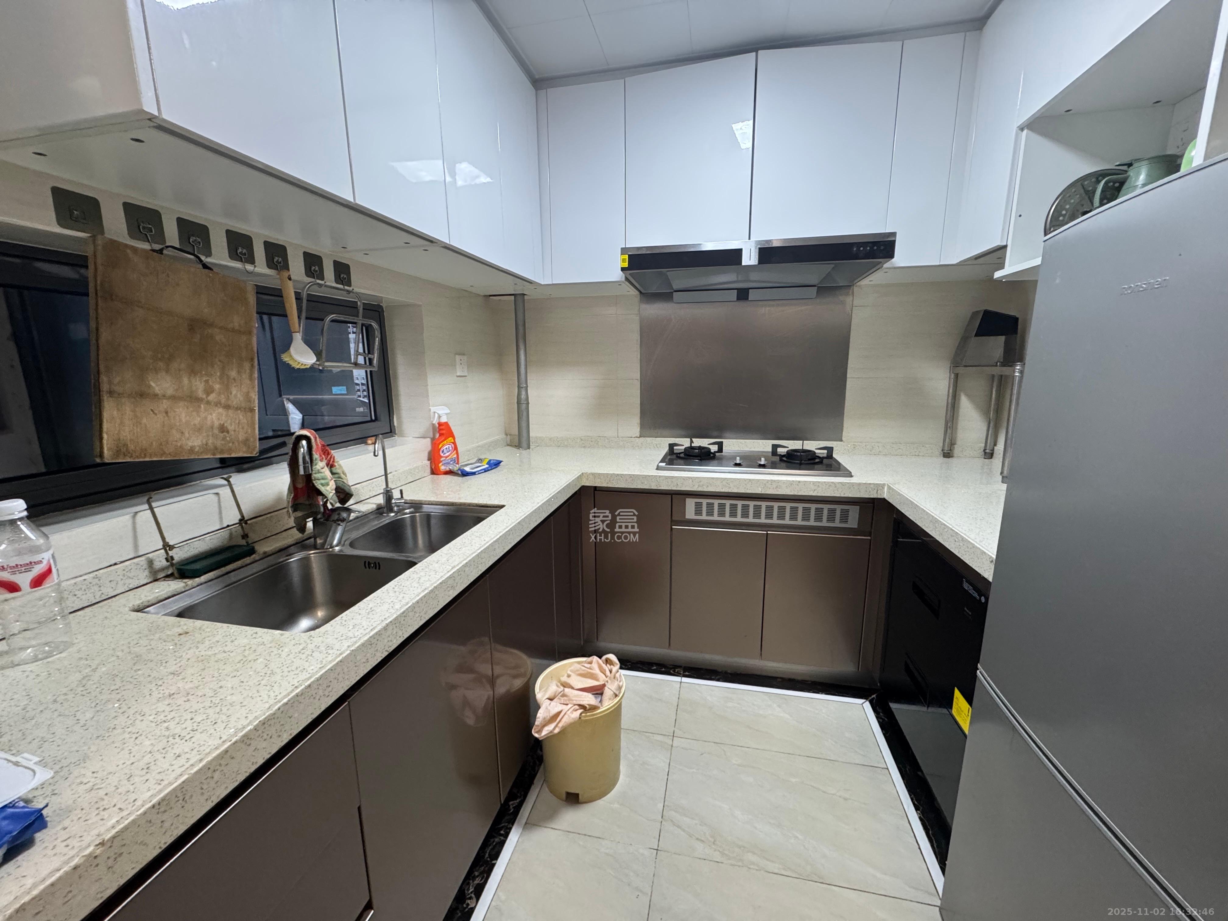 珠江好世界 4室2厅2卫 3000.0元/月 珠江好世界 4室2厅2卫 3000.0元/月室内图