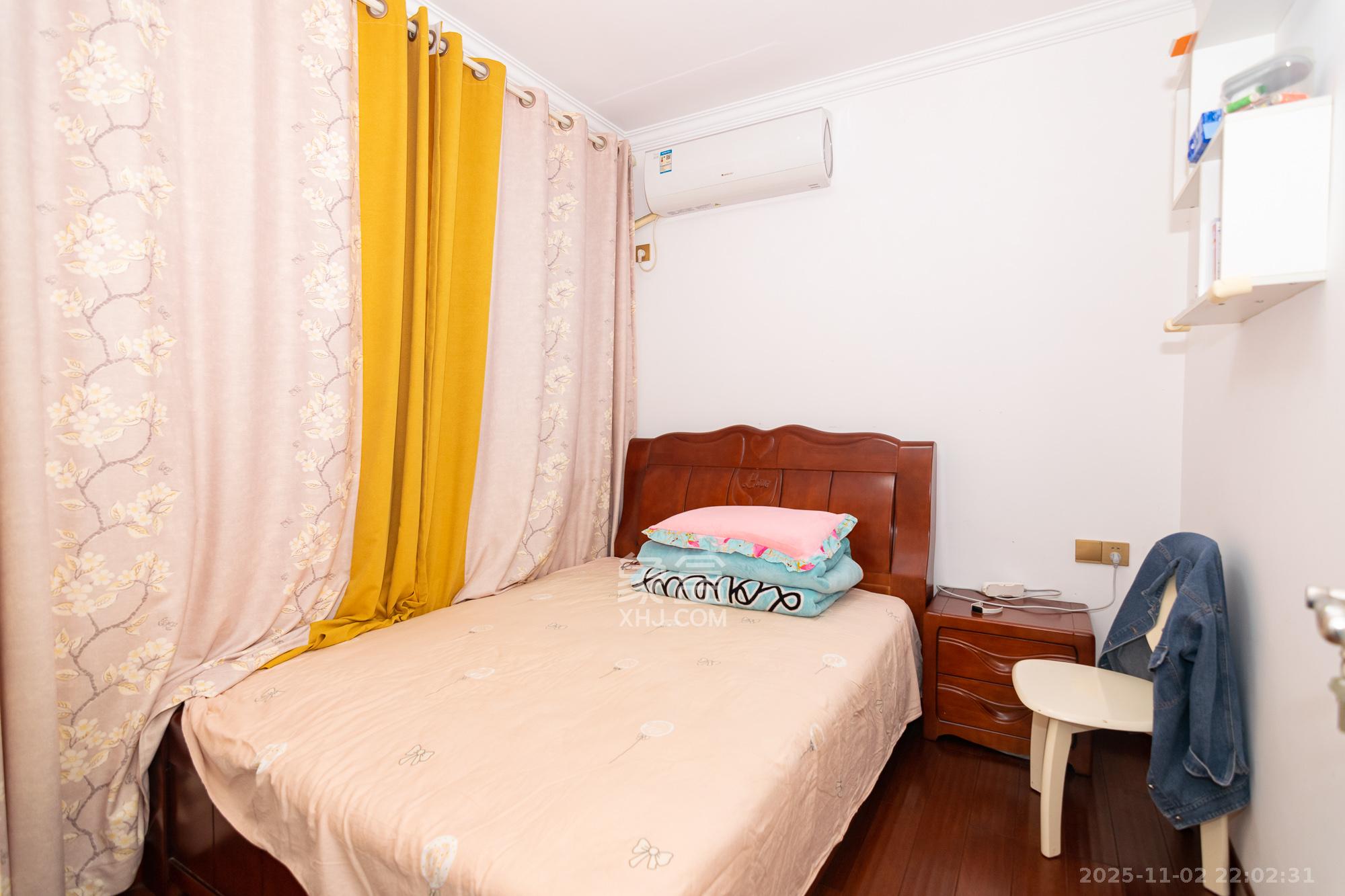 新城国际花都 3室2厅1卫 66.8万 新城国际花都 3室2厅1卫 66.8万卧室