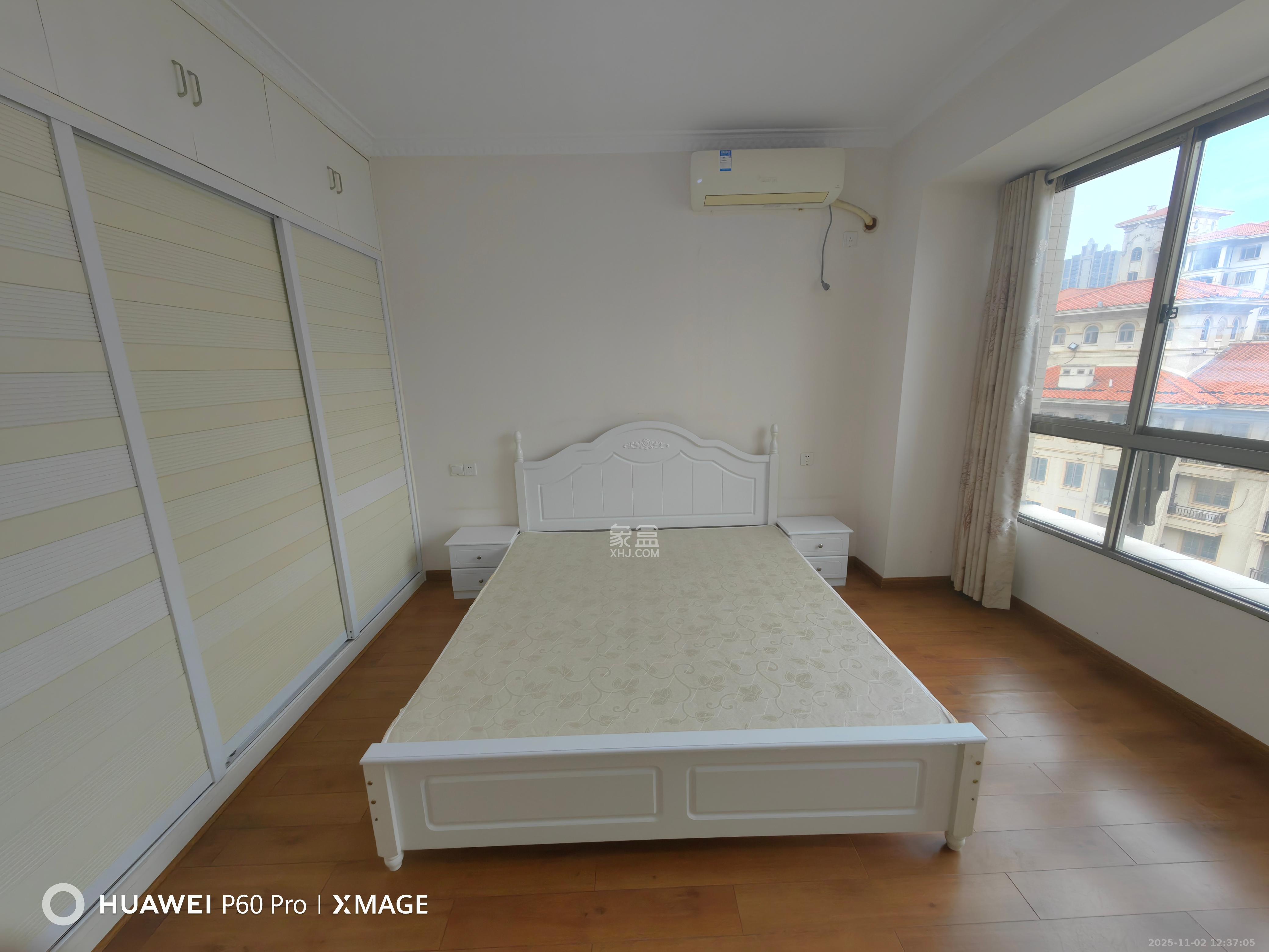 长沙玫瑰园  3室2厅2卫    2000.0元/月室内图