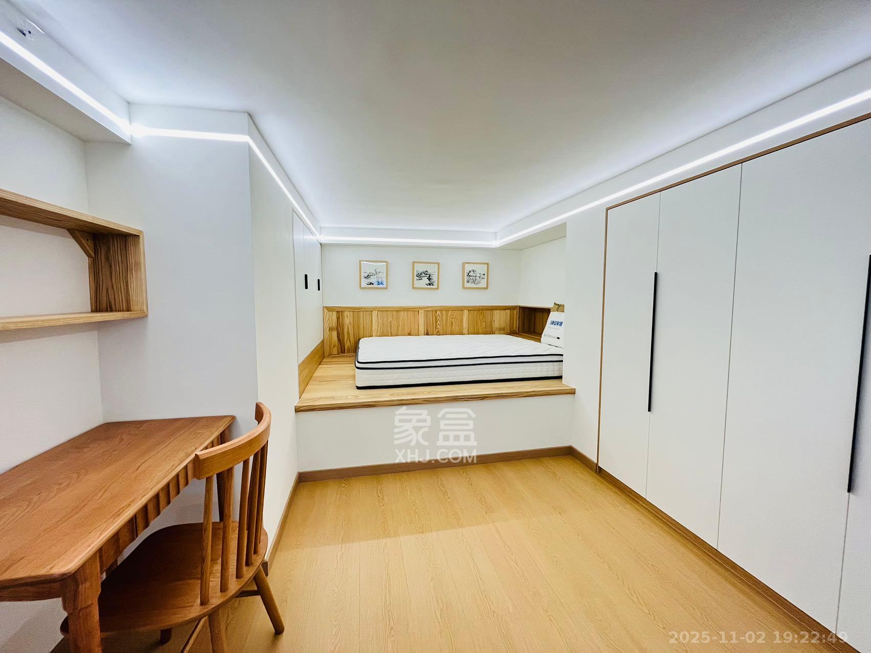 卓越中寰  2室1厅1卫    2650.0元/月室内图