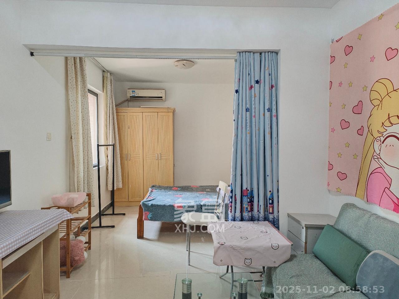 麓江春  1室1厅1卫    1600.0元/月室内图