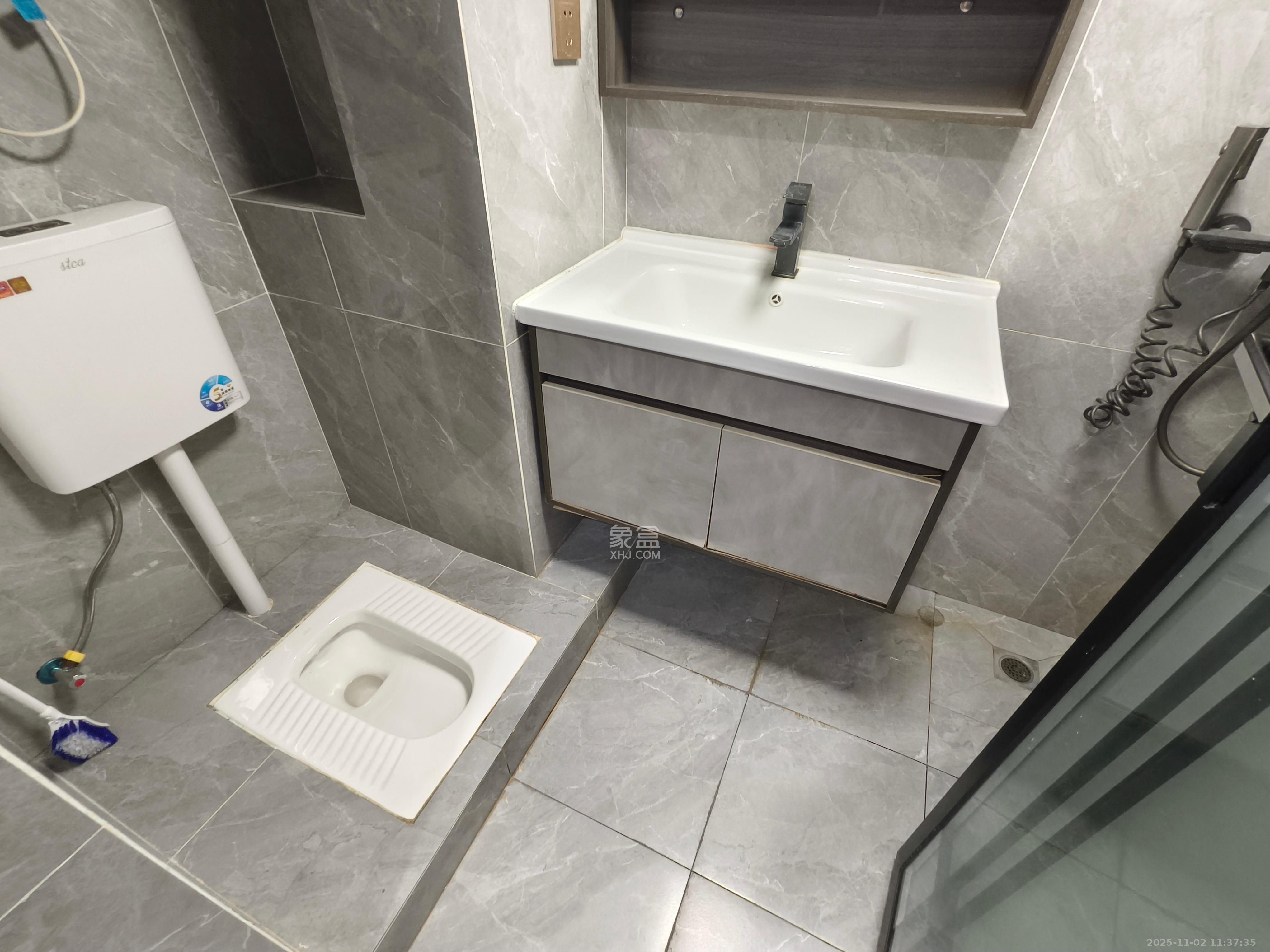 梅溪悦章  2室2厅1卫    2700.0元/月 梅溪悦章  2室2厅1卫    2700.0元/月室内图