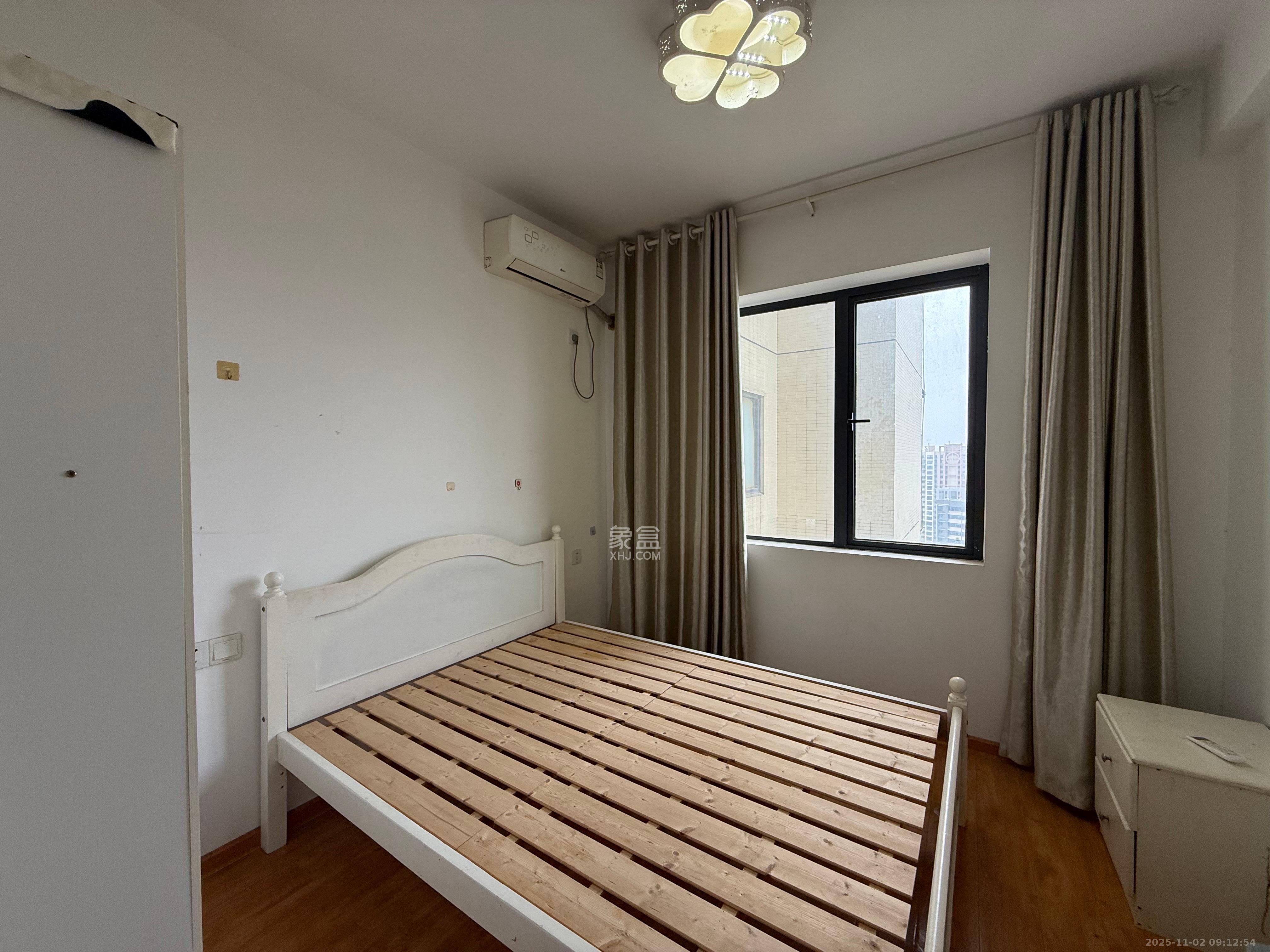 丽水熙园  3室2厅2卫    2700.0元/月室内图