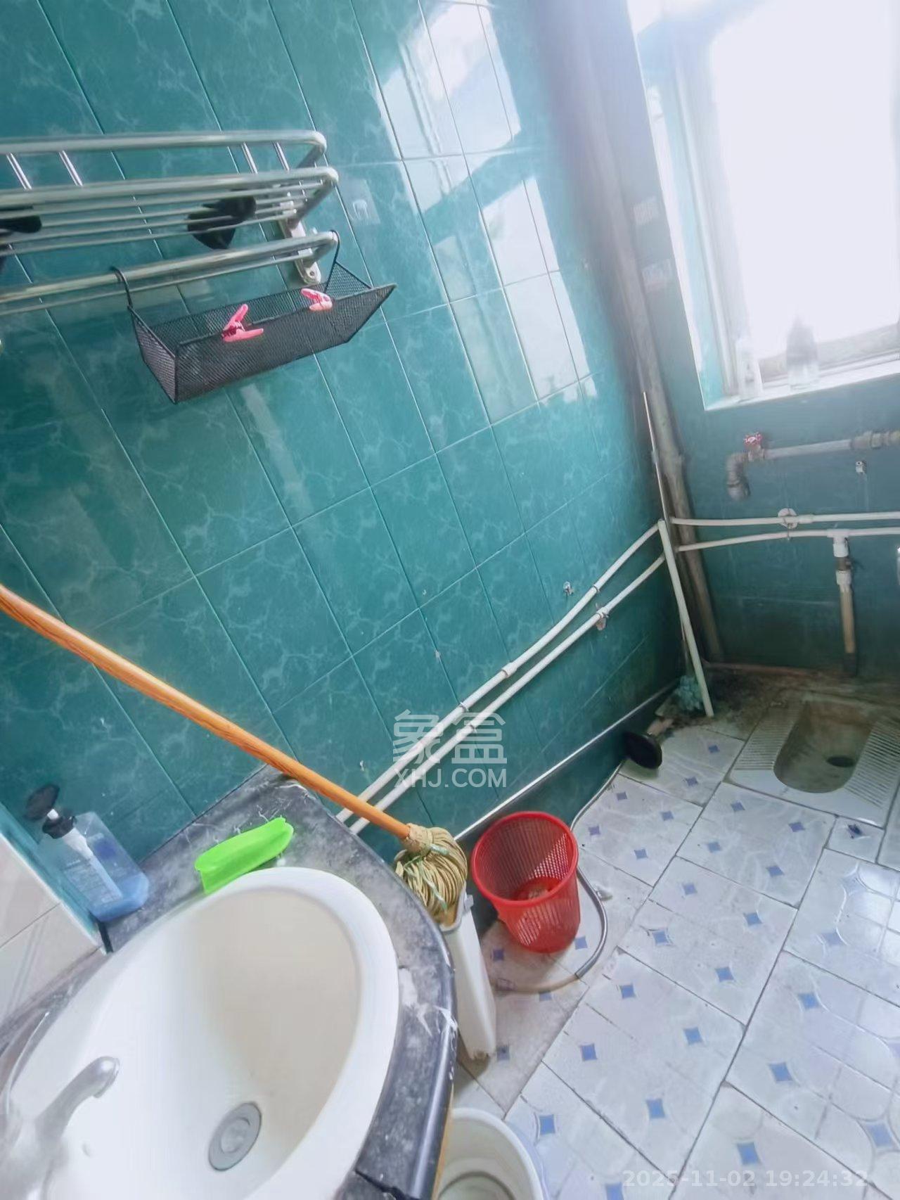 乔庄社区 2室1厅1卫 1500.0元/月 乔庄社区 2室1厅1卫 1500.0元/月室内图