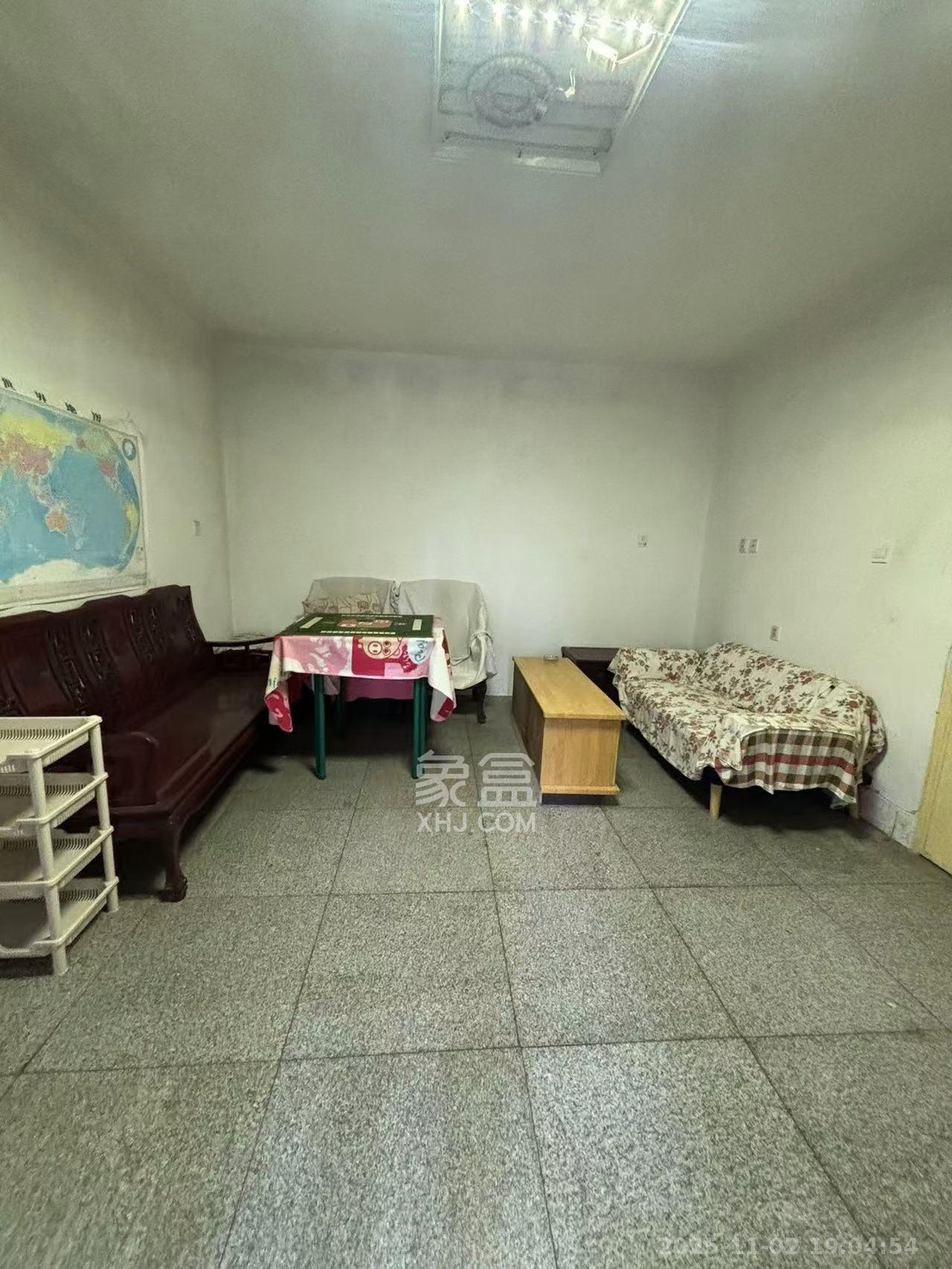 长勘小区  2室1厅1卫    1800.0元/月