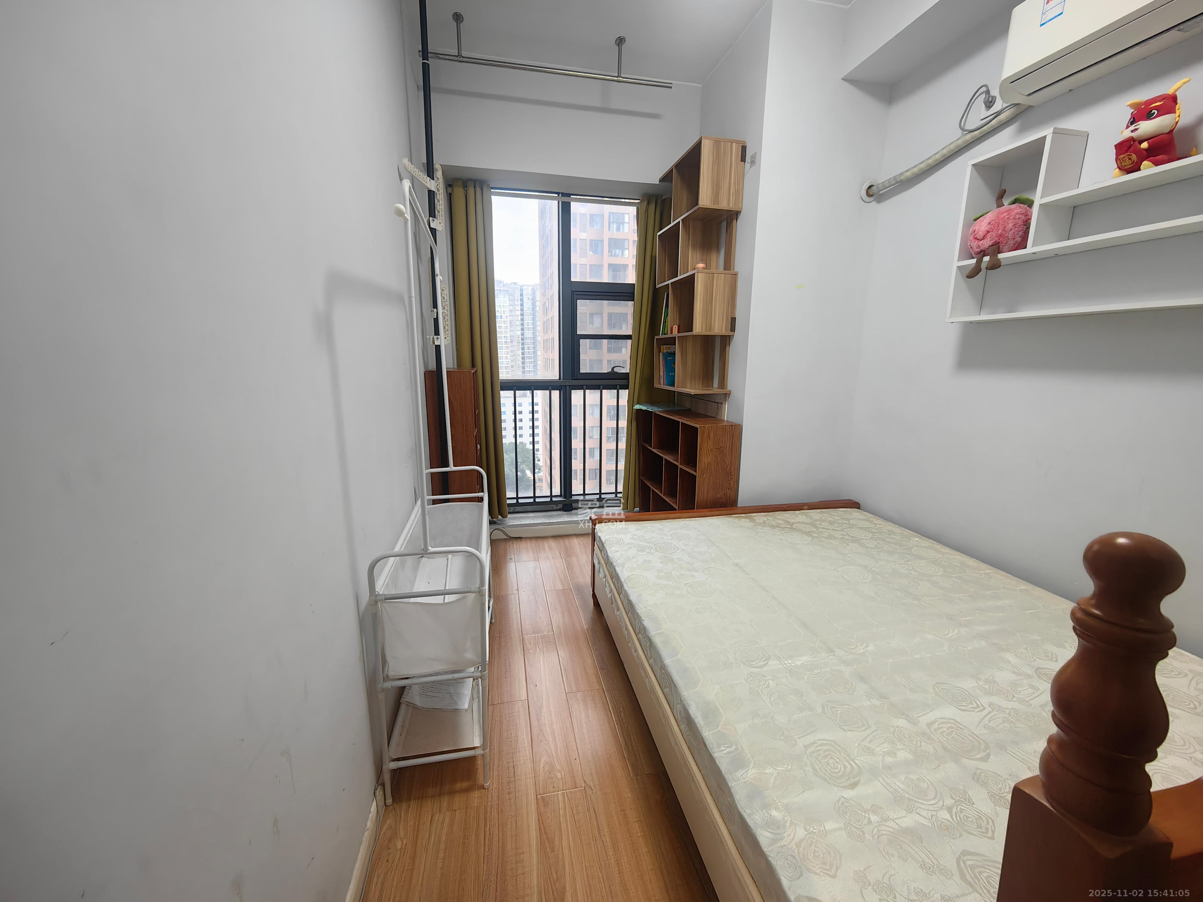 第六都(陆都小区) 1室1厅1卫 1900.0元/月 第六都(陆都小区) 1室1厅1卫 1900.0元/月室内图