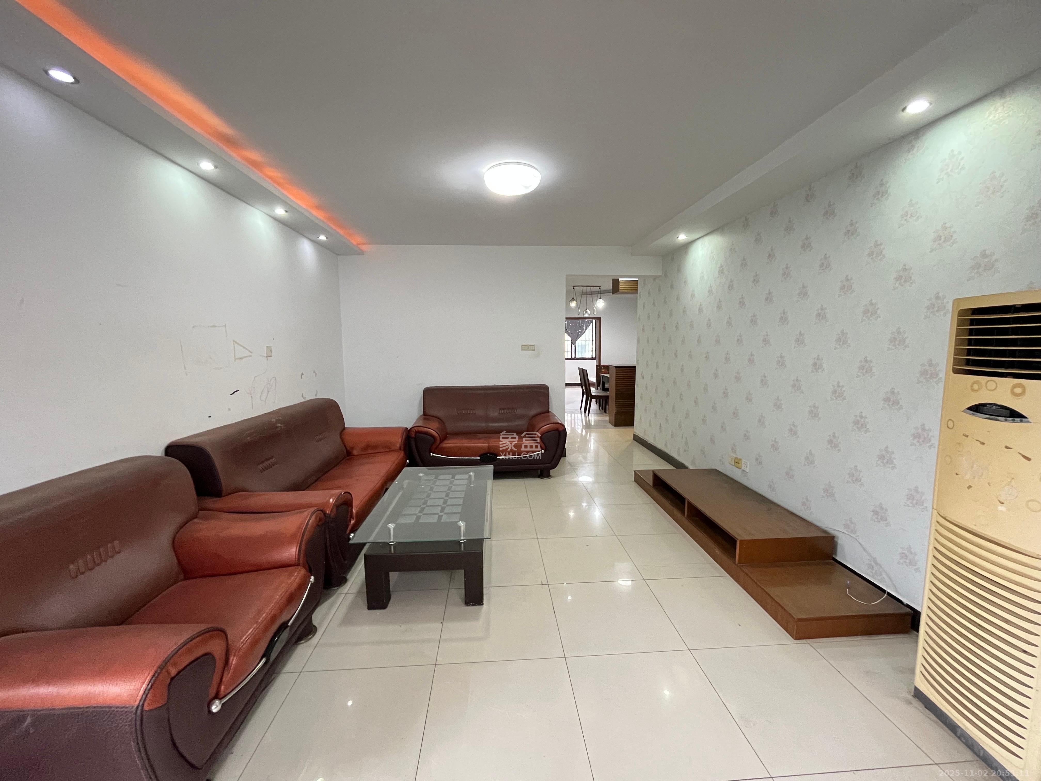 德馨园 2室2厅1卫 1600.0元/月 德馨园 2室2厅1卫 1600.0元/月室内图