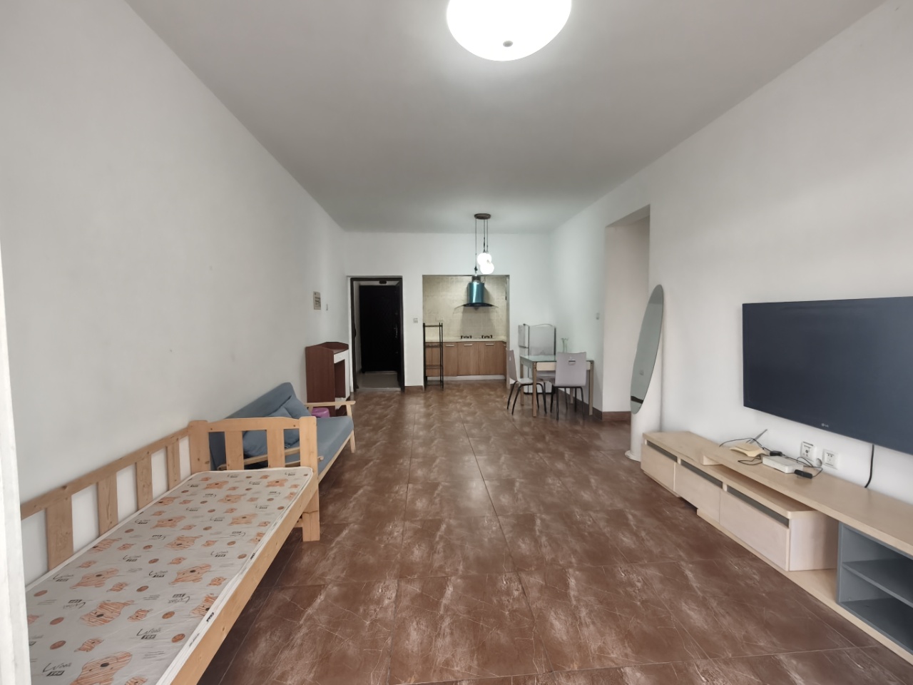 维多利亚花园  2室2厅1卫    100.0万