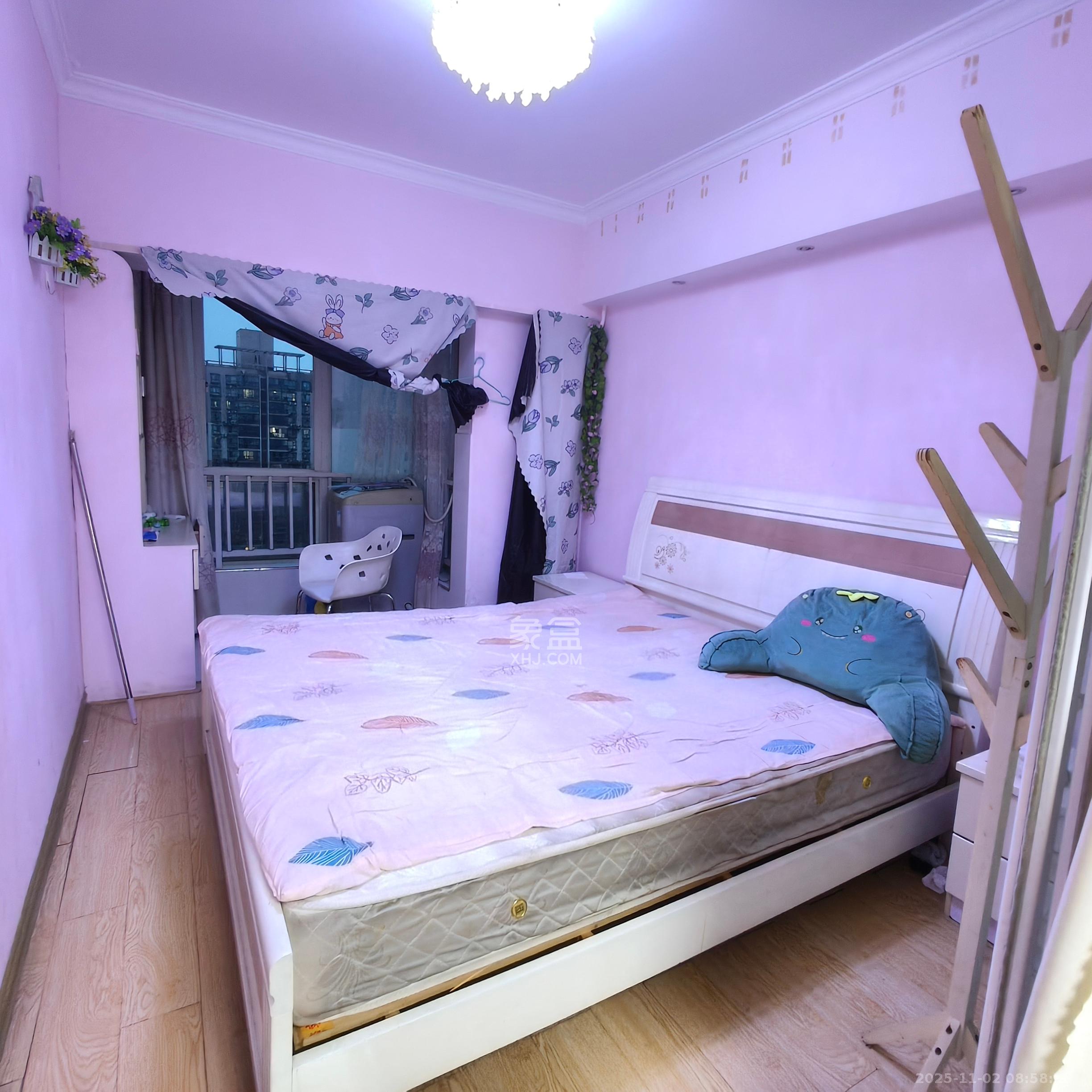 先锋东外滩  1室1厅1卫    1800.0元/月室内图