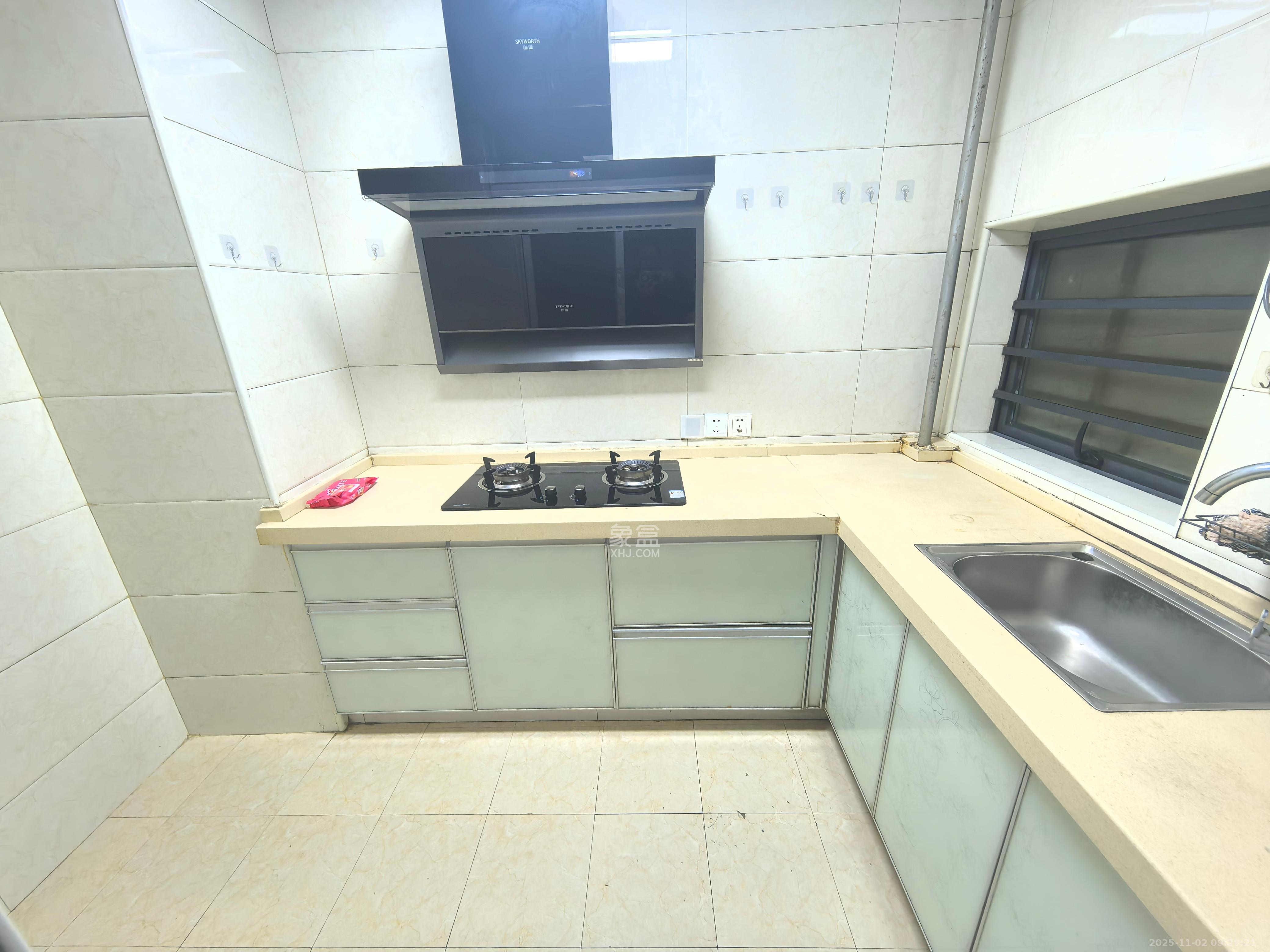 兰亭都荟（璟峰苑）  3室2厅1卫    2600.0元/月室内图