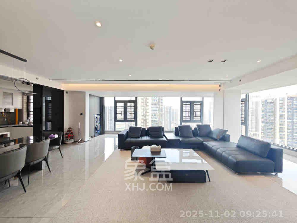 万科魅力之城 4室2厅2卫 12000.0元/月 万科魅力之城 4室2厅2卫 12000.0元/月室内图