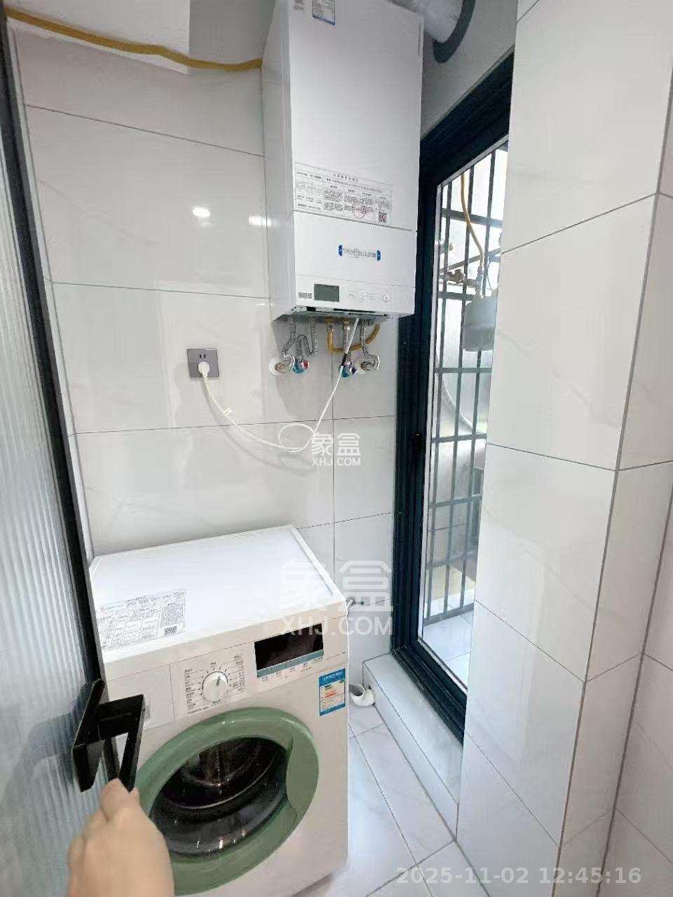 中国铁建湘语梅溪 1室2厅1卫 2400.0元/月 中国铁建湘语梅溪 1室2厅1卫 2400.0元/月室内图