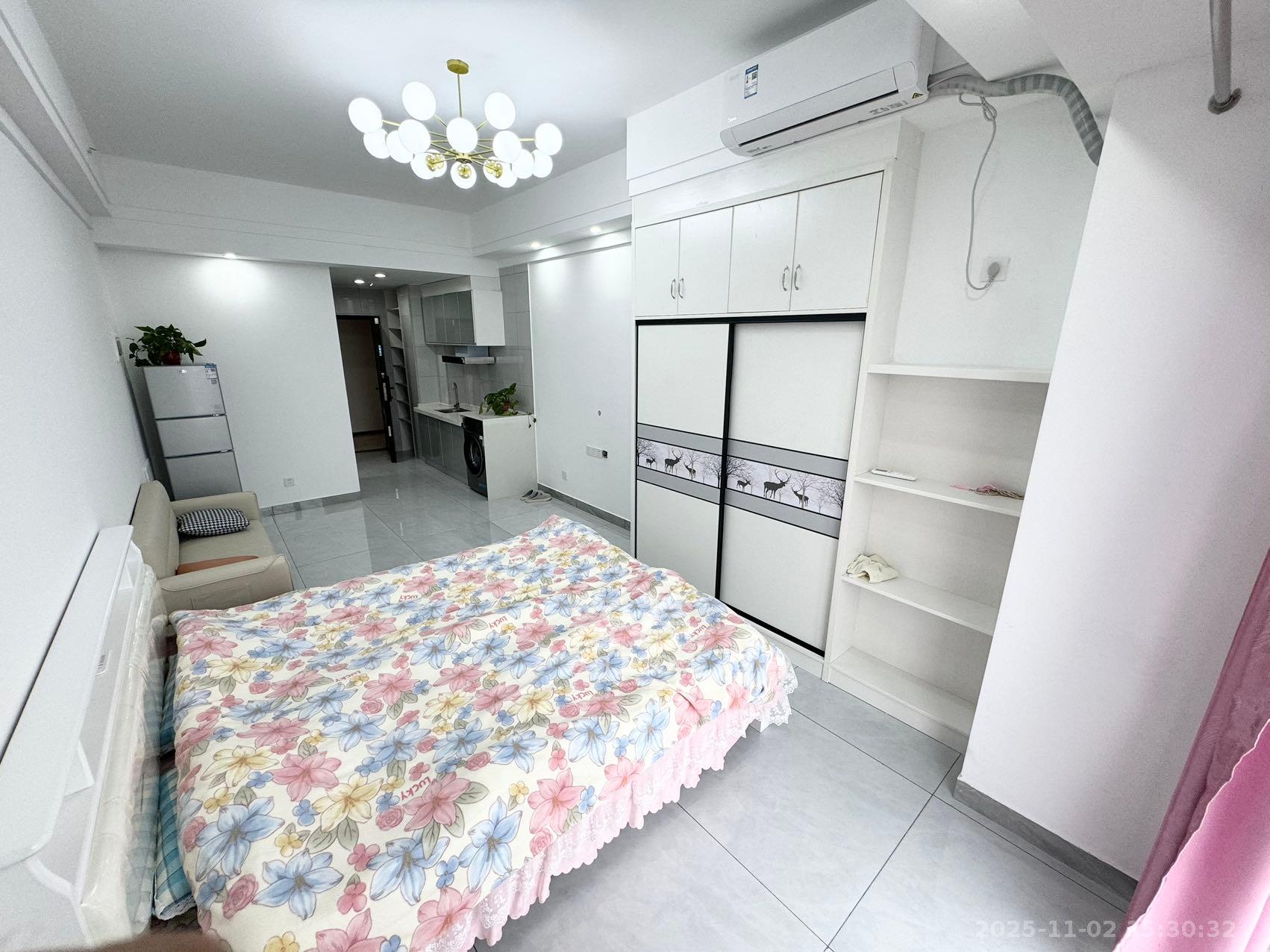 万润时光里  1室1厅1卫    1680.0元/月