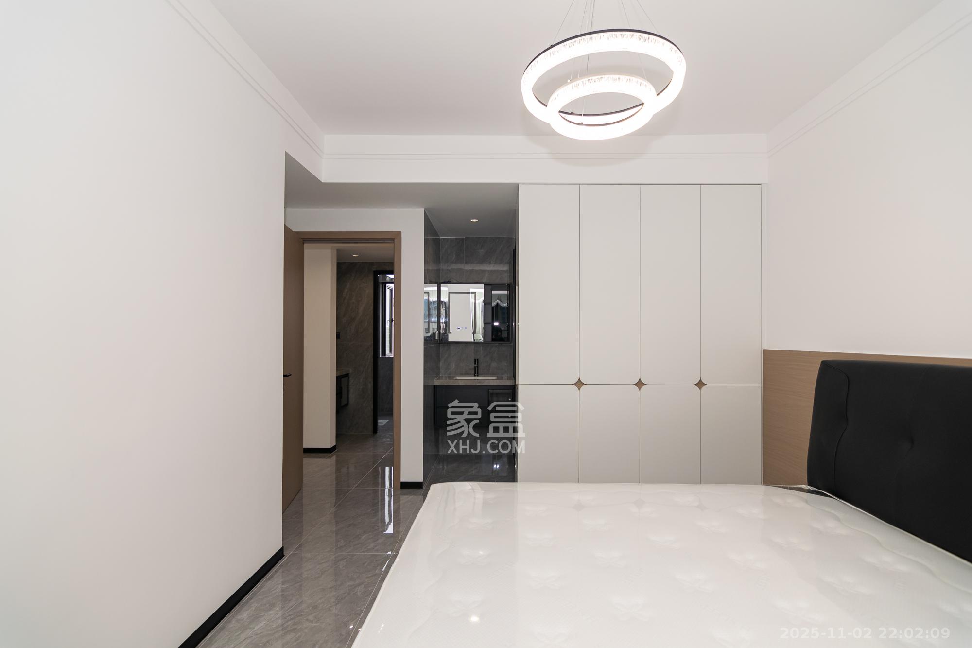 金辉优步学府 4室2厅2卫 89.8万 金辉优步学府 4室2厅2卫 89.8万卧室