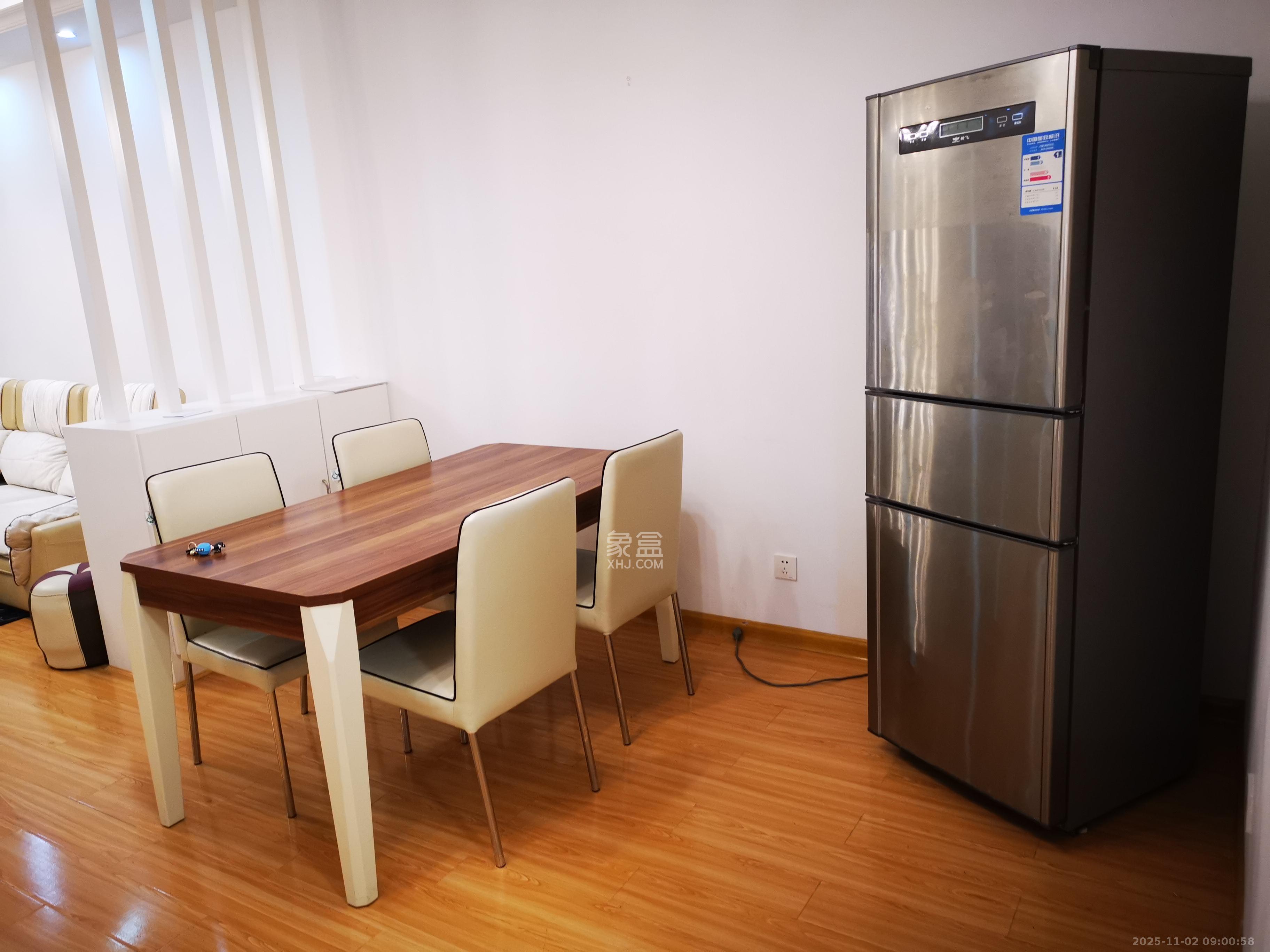 华雅花园 2室2厅1卫 1500.0元/月 华雅花园 2室2厅1卫 1500.0元/月室内图