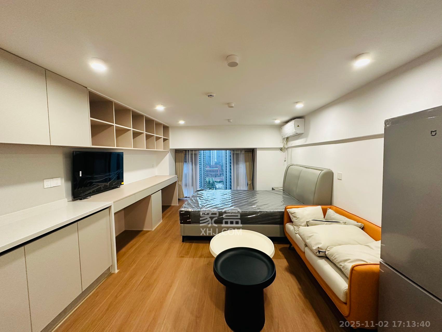 中海阅溪府  1室1厅1卫    1300.0元/月室内图