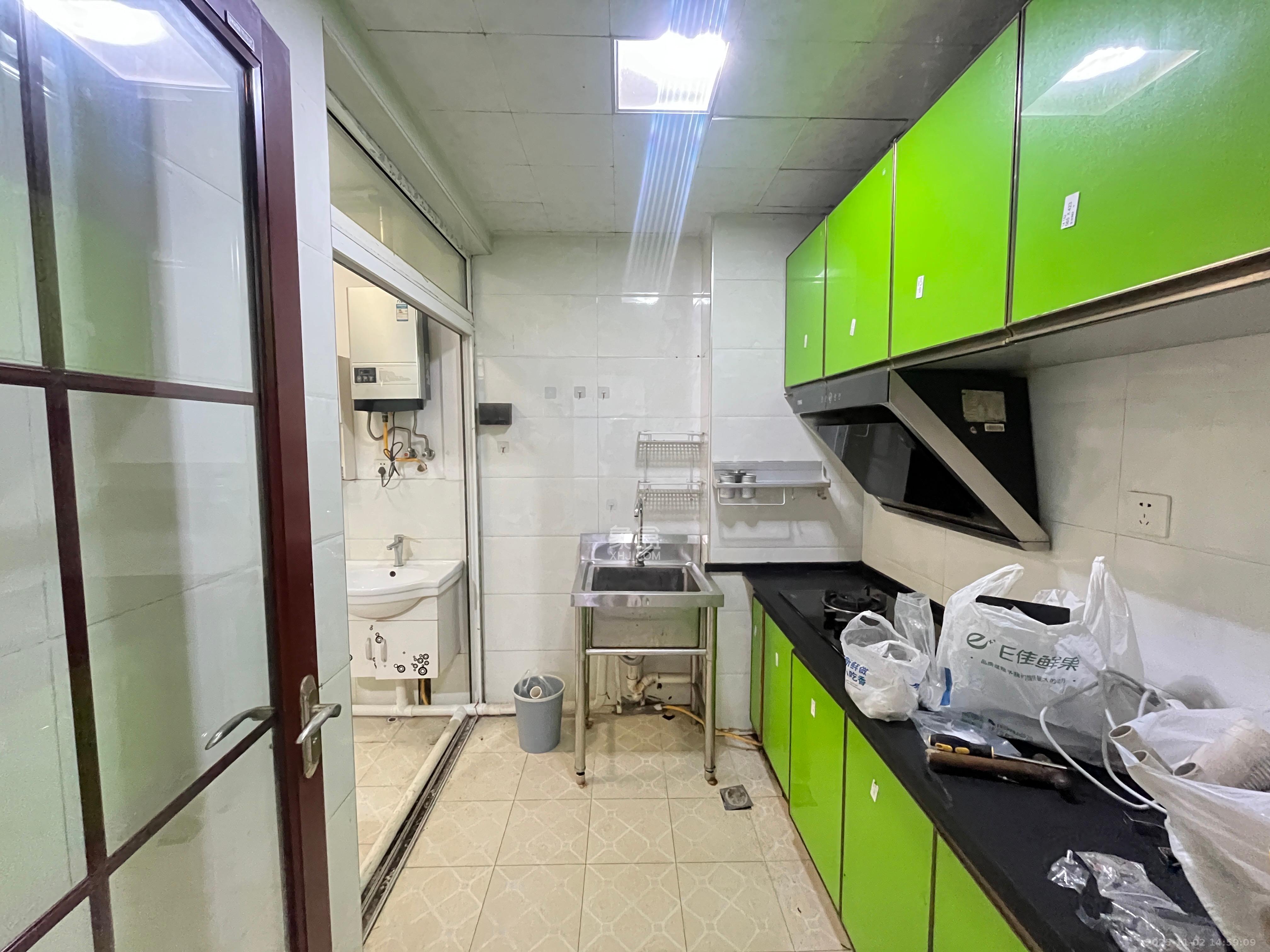 银太家园  2室2厅1卫    1600.0元/月室内图