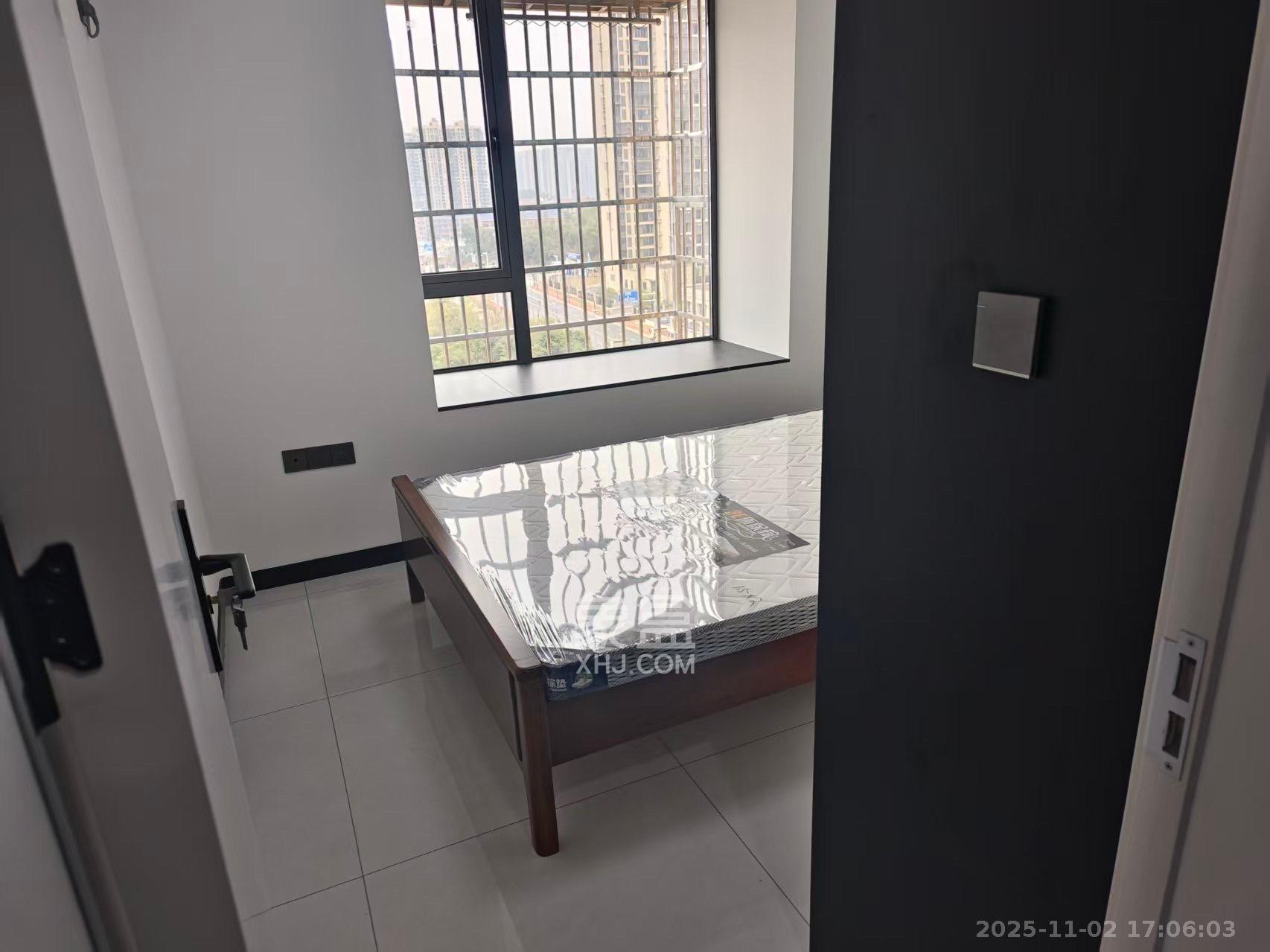 桥头家园三期 3室2厅2卫 2400.0元/月 桥头家园三期 3室2厅2卫 2400.0元/月室内图