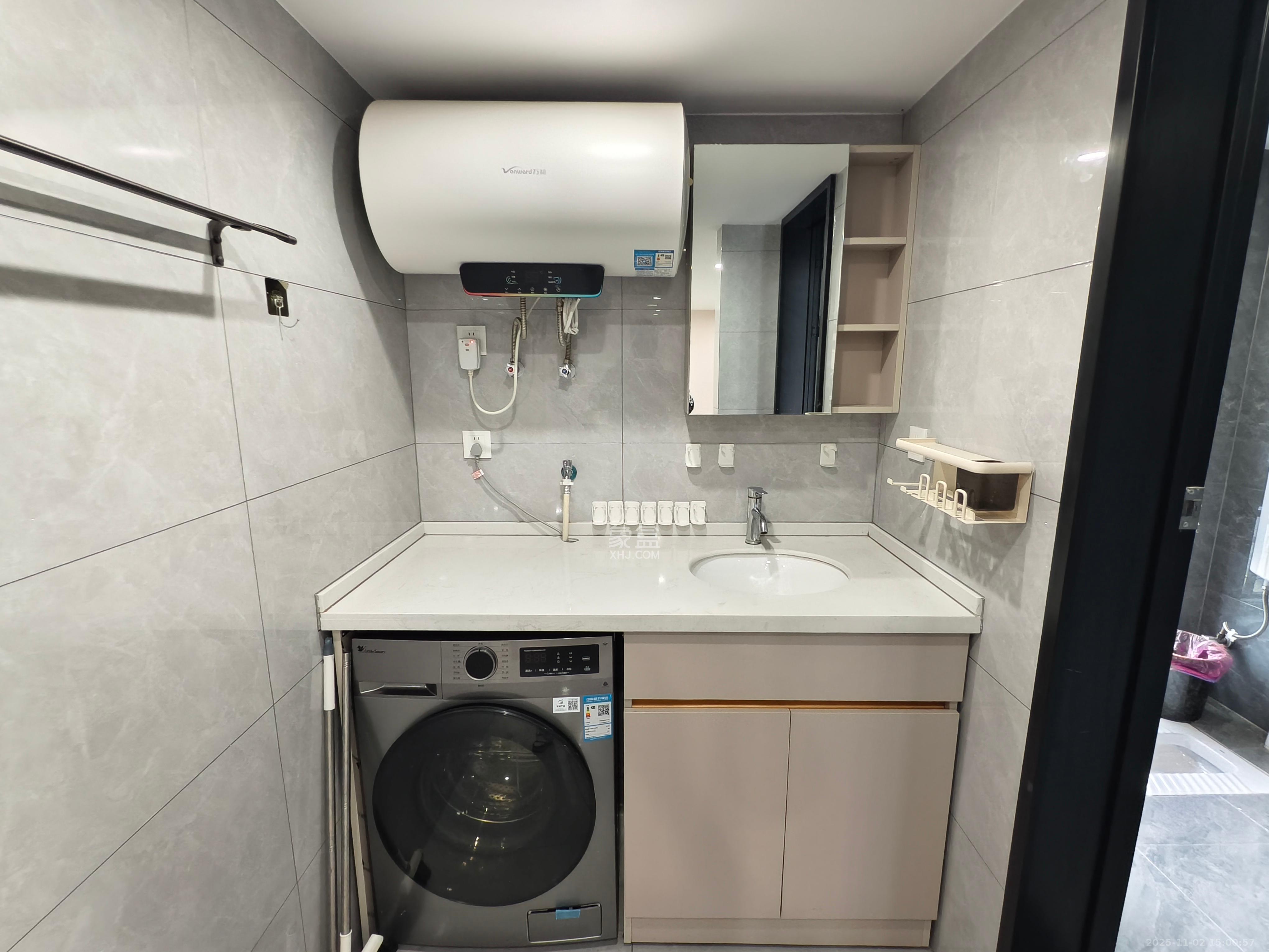 弘阳时光里  1室0厅0卫    2800.0元/月室内图