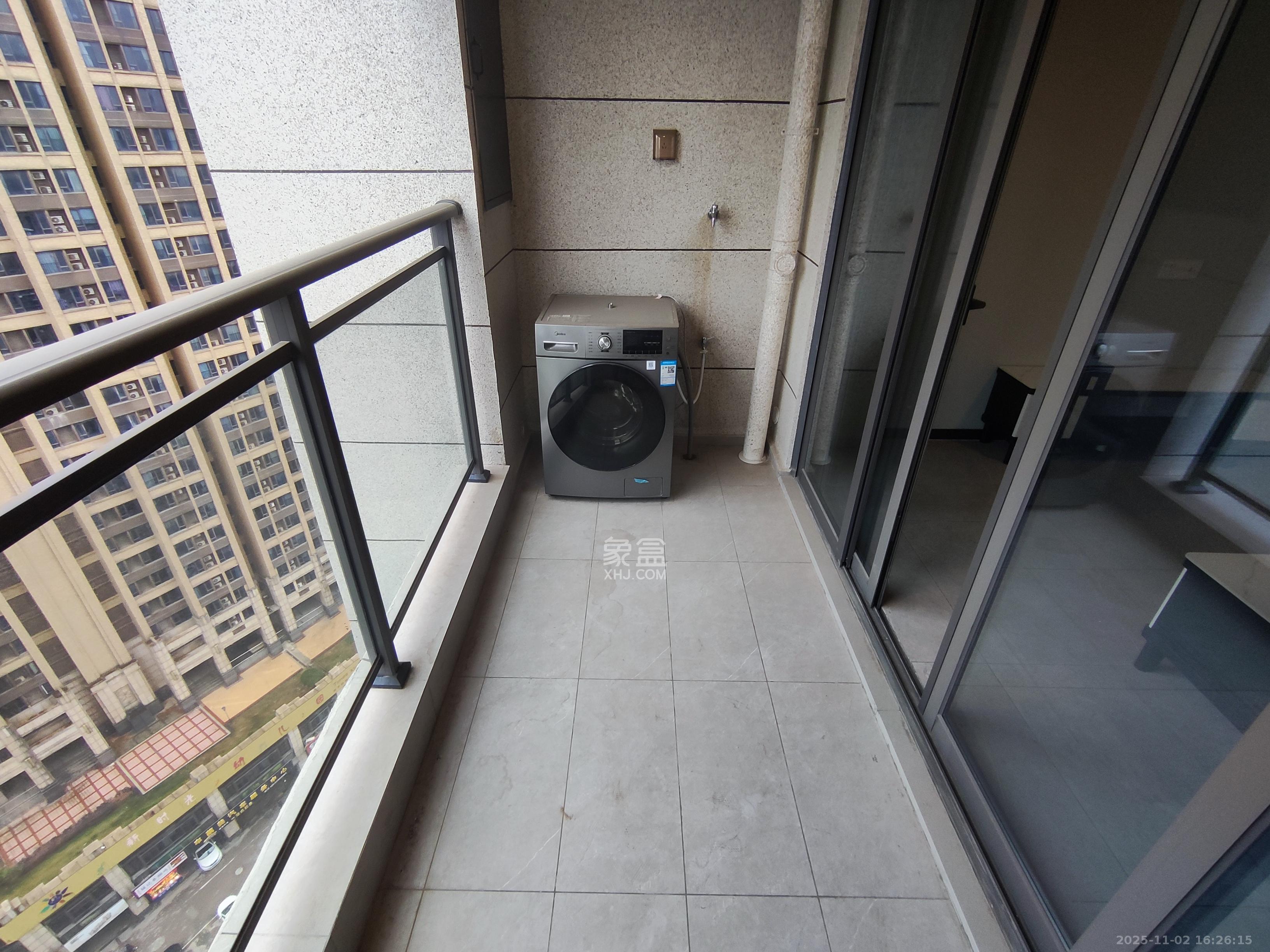 时代倾城.时代遇见  3室2厅2卫    2500.0元/月室内图