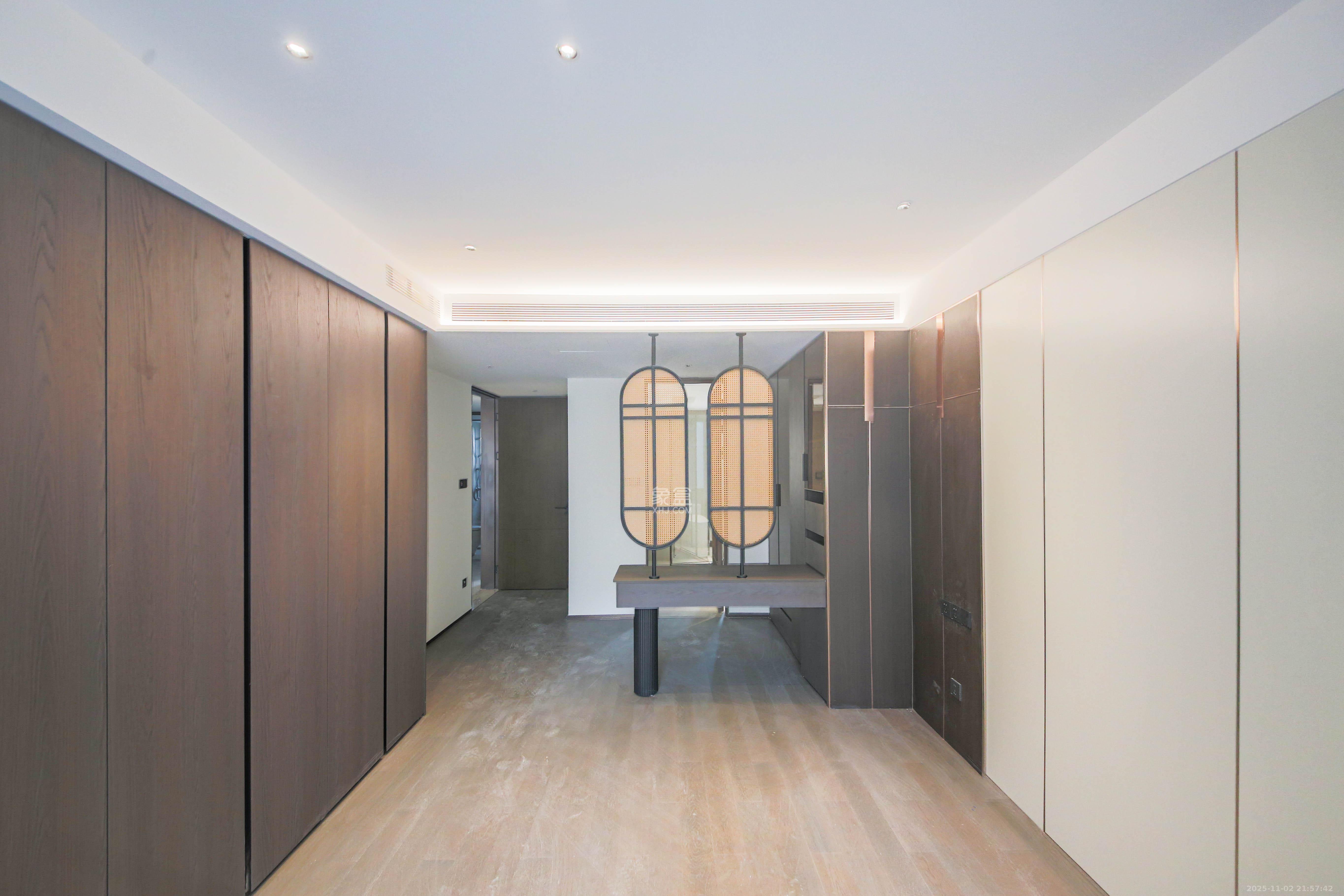 长沙润府B区 4室2厅2卫 300.0万 长沙润府B区 4室2厅2卫 300.0万卧室