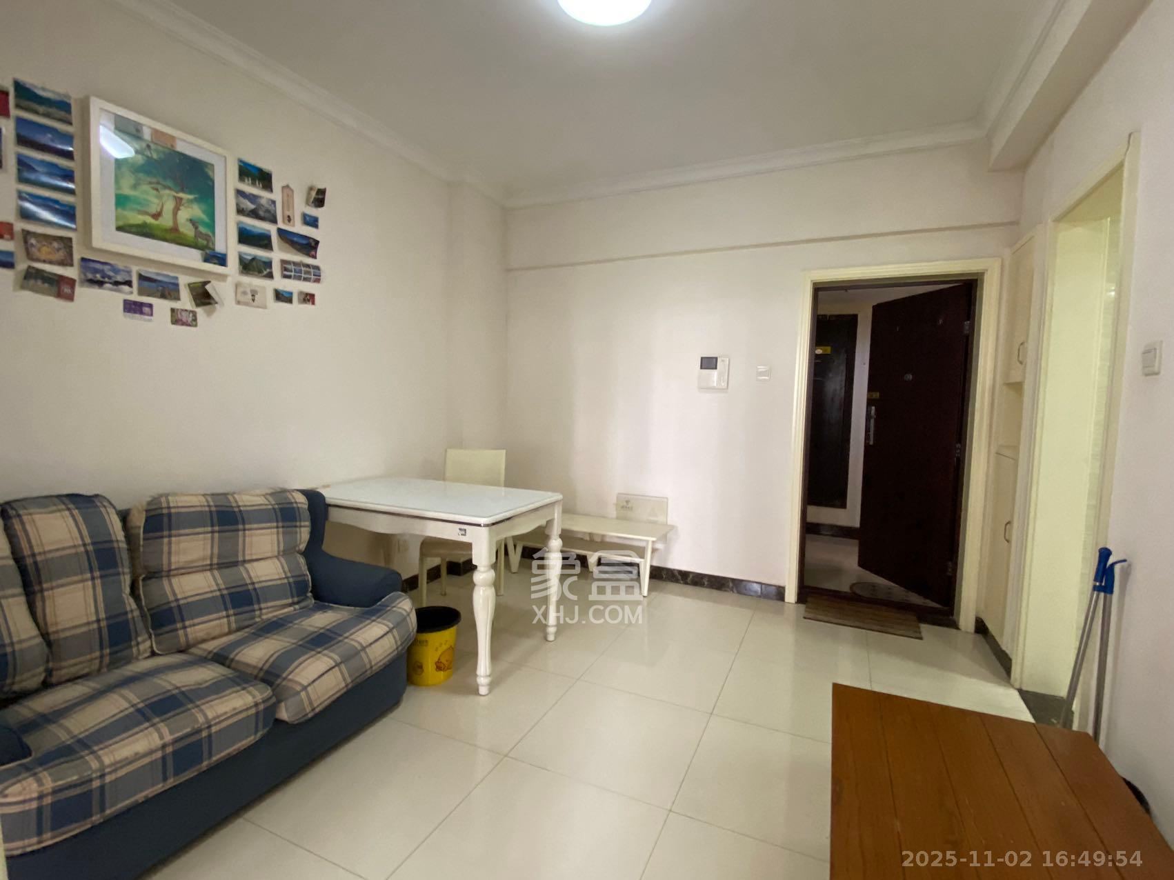 中建芙蓉工社 1室1厅1卫 1300.0元/月 中建芙蓉工社 1室1厅1卫 1300.0元/月室内图