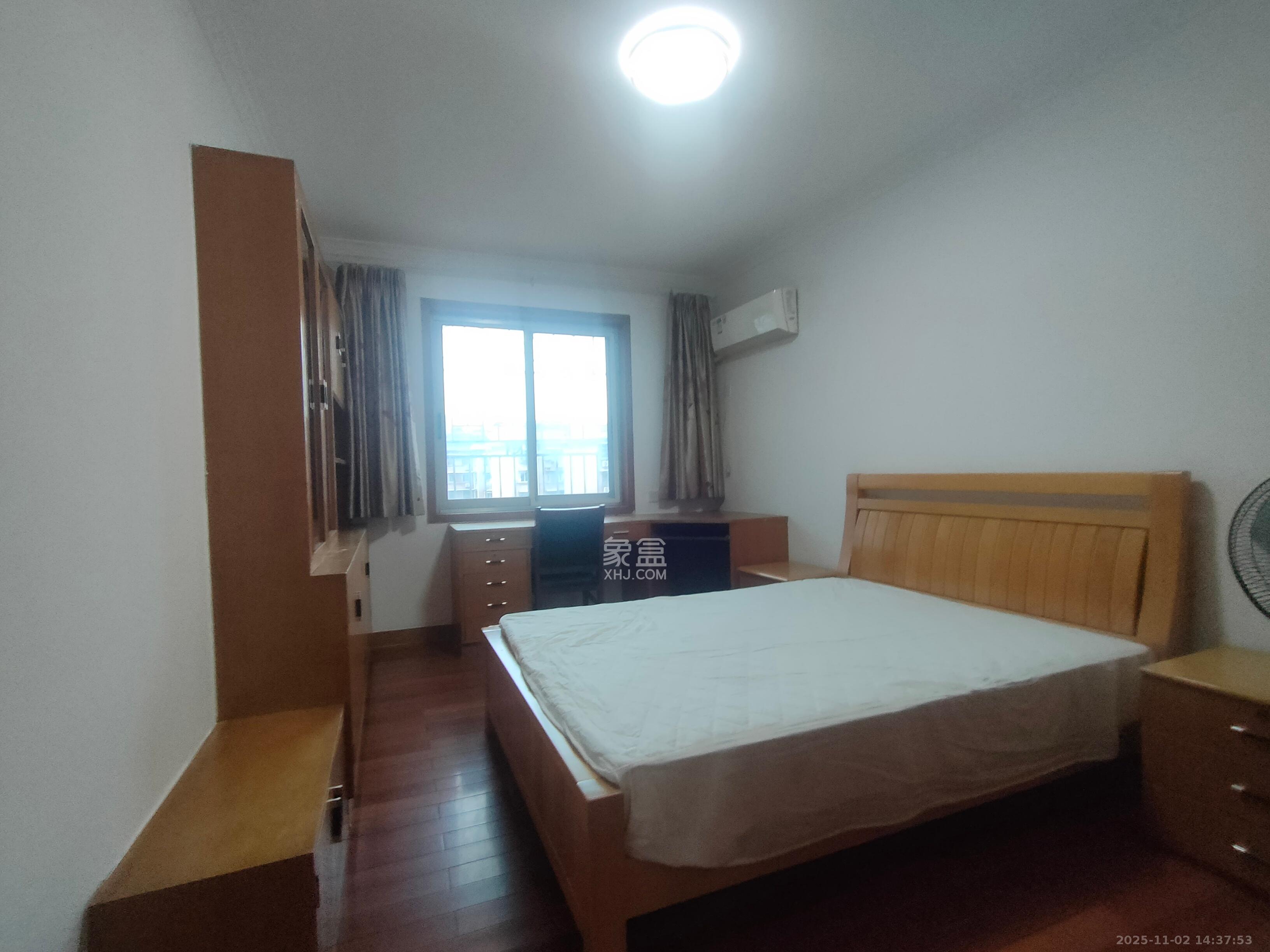 鸿园小区 3室2厅2卫 3000.0元/月 鸿园小区 3室2厅2卫 3000.0元/月室内图