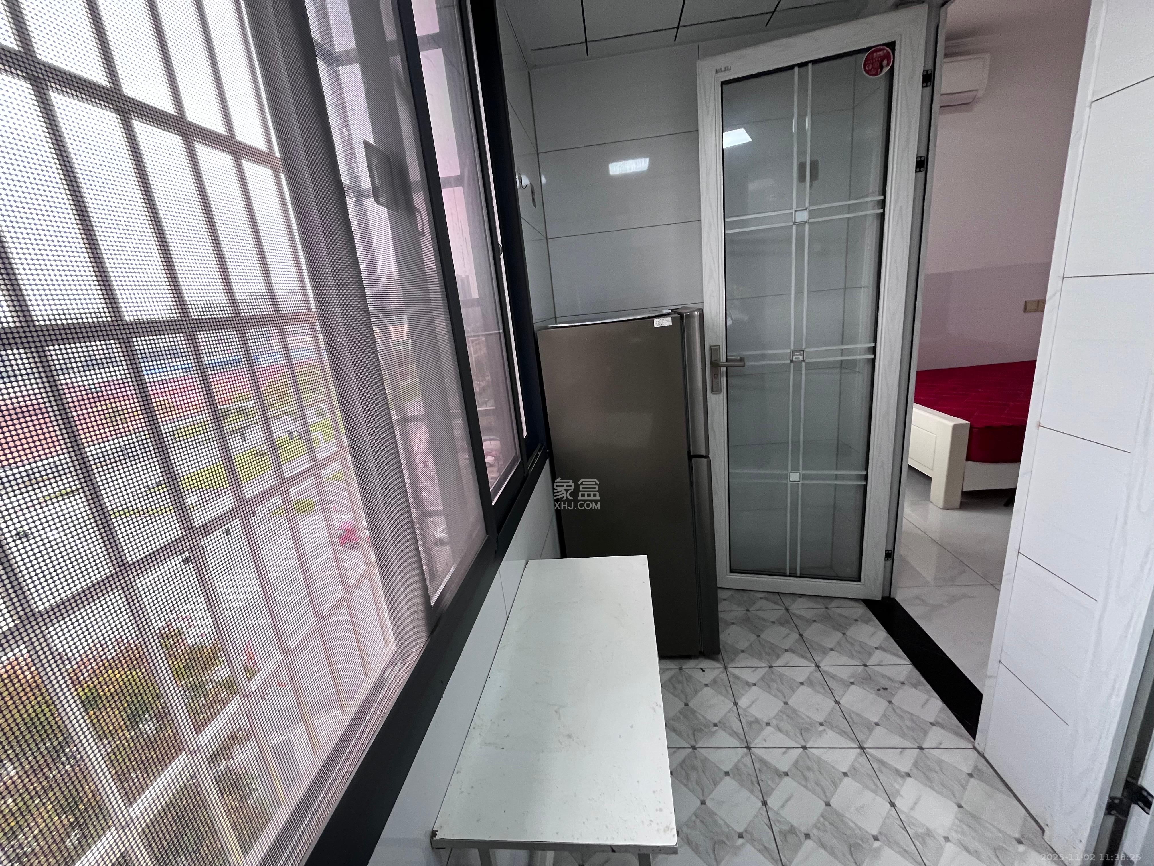 和康园小区  1室0厅1卫    850.0元/月室内图