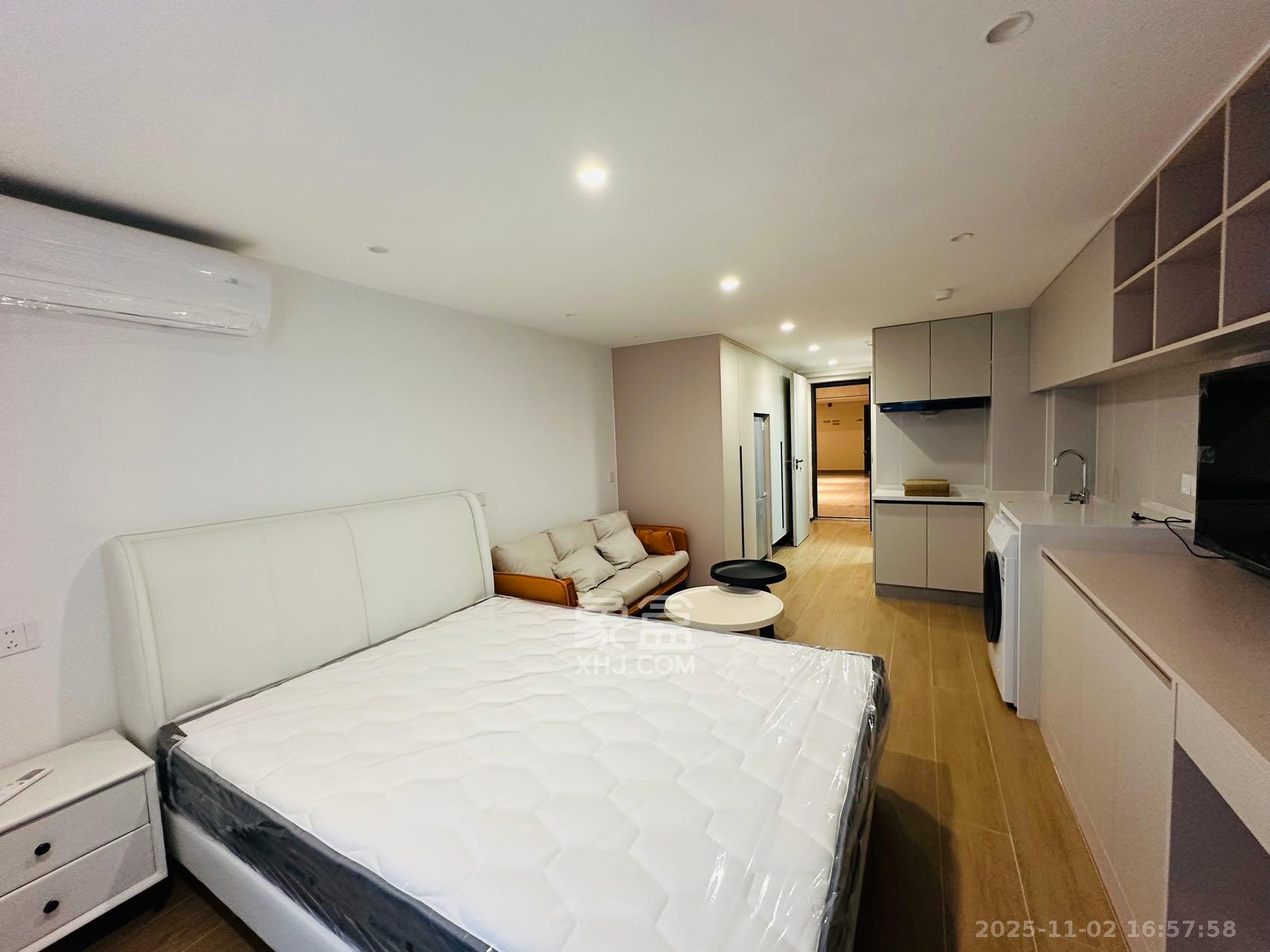 中海阅溪府  1室1厅1卫    1300.0元/月室内图