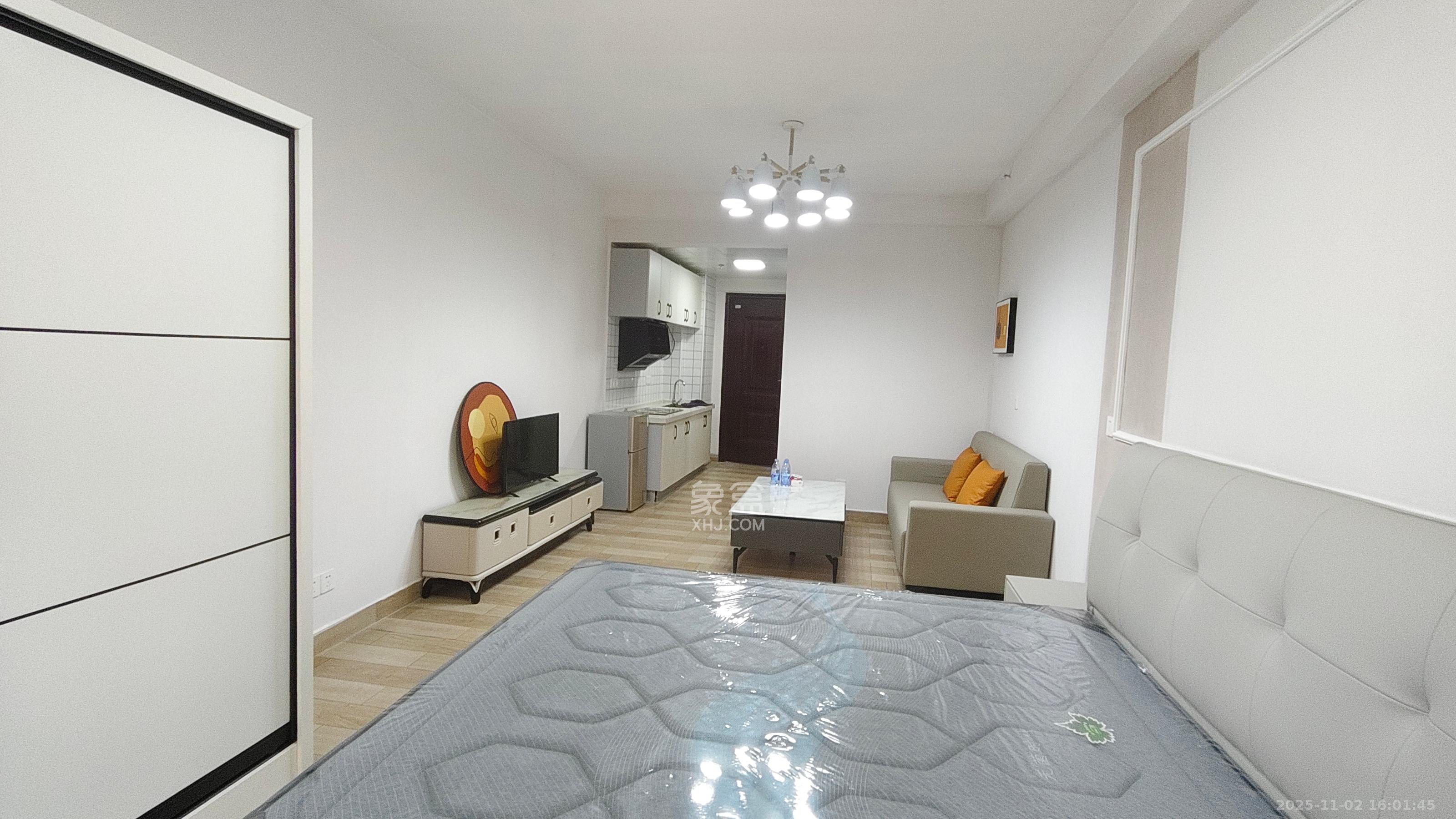 合能枫丹丽舍（柏悦名苑)  1室0厅0卫    1400.0元/月