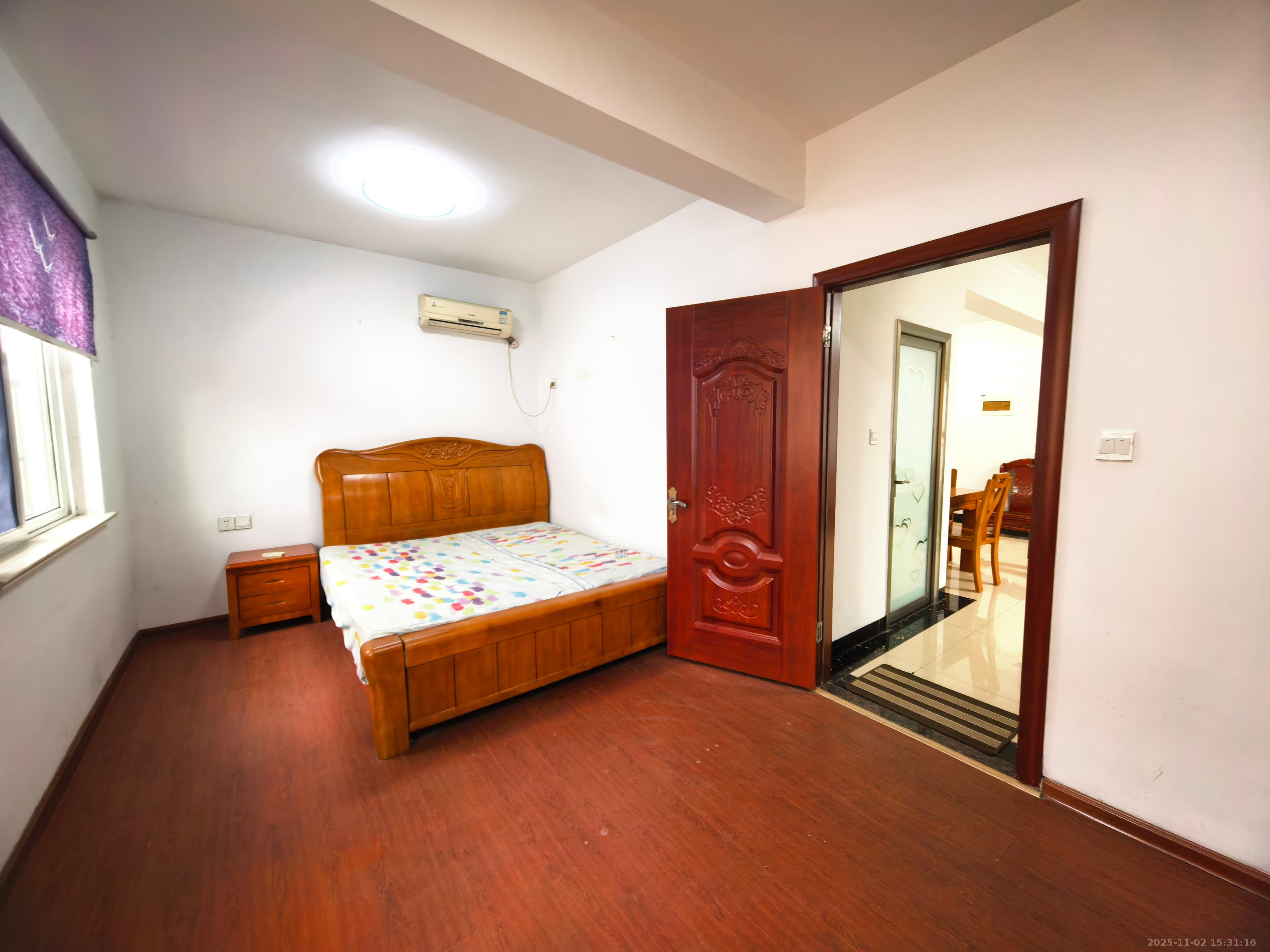 和沁园  2室2厅1卫    1700.0元/月室内图