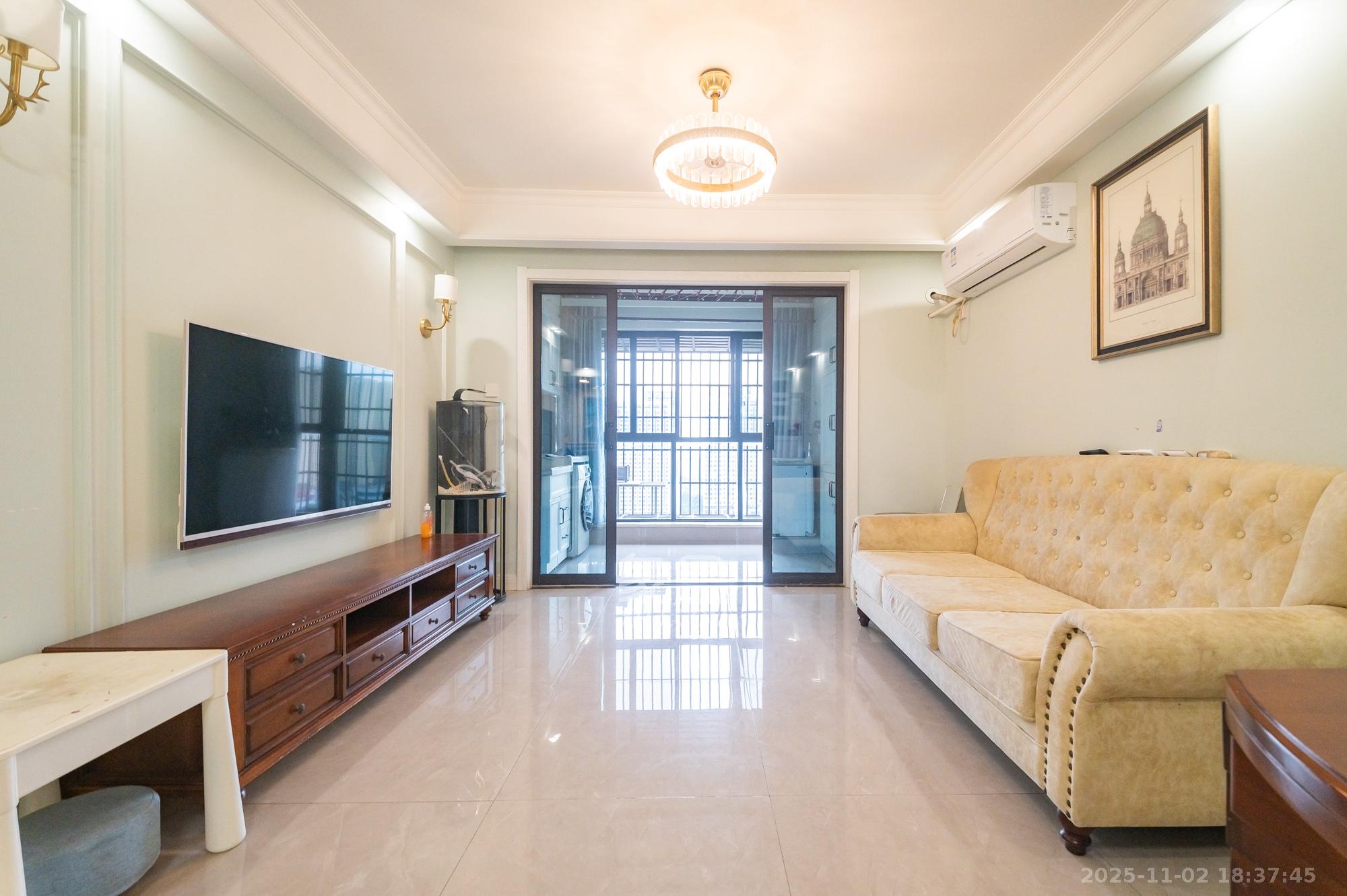 星湖湾一期高层  3室2厅1卫    72.8万