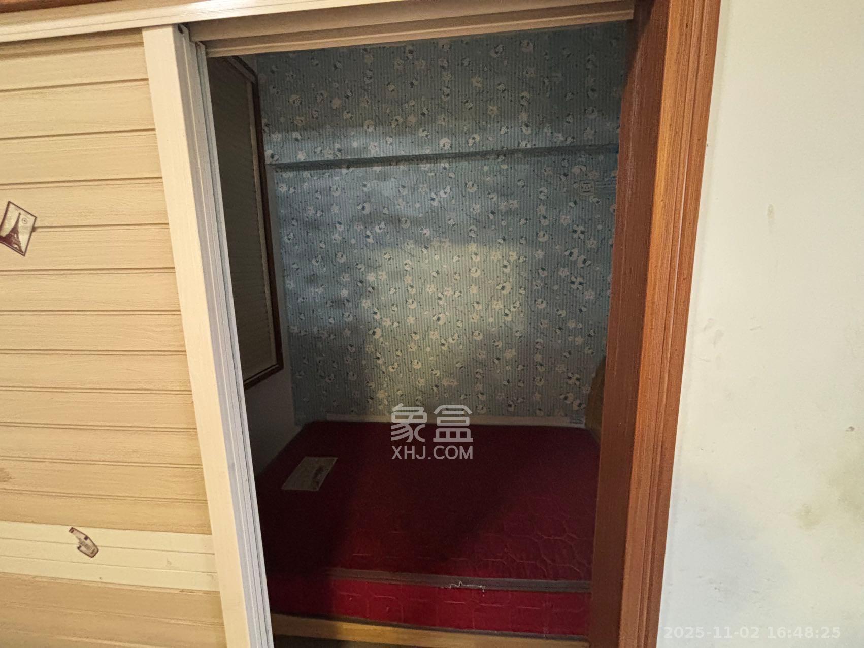 尚都花园城  3室1厅1卫    1400.0元/月室内图