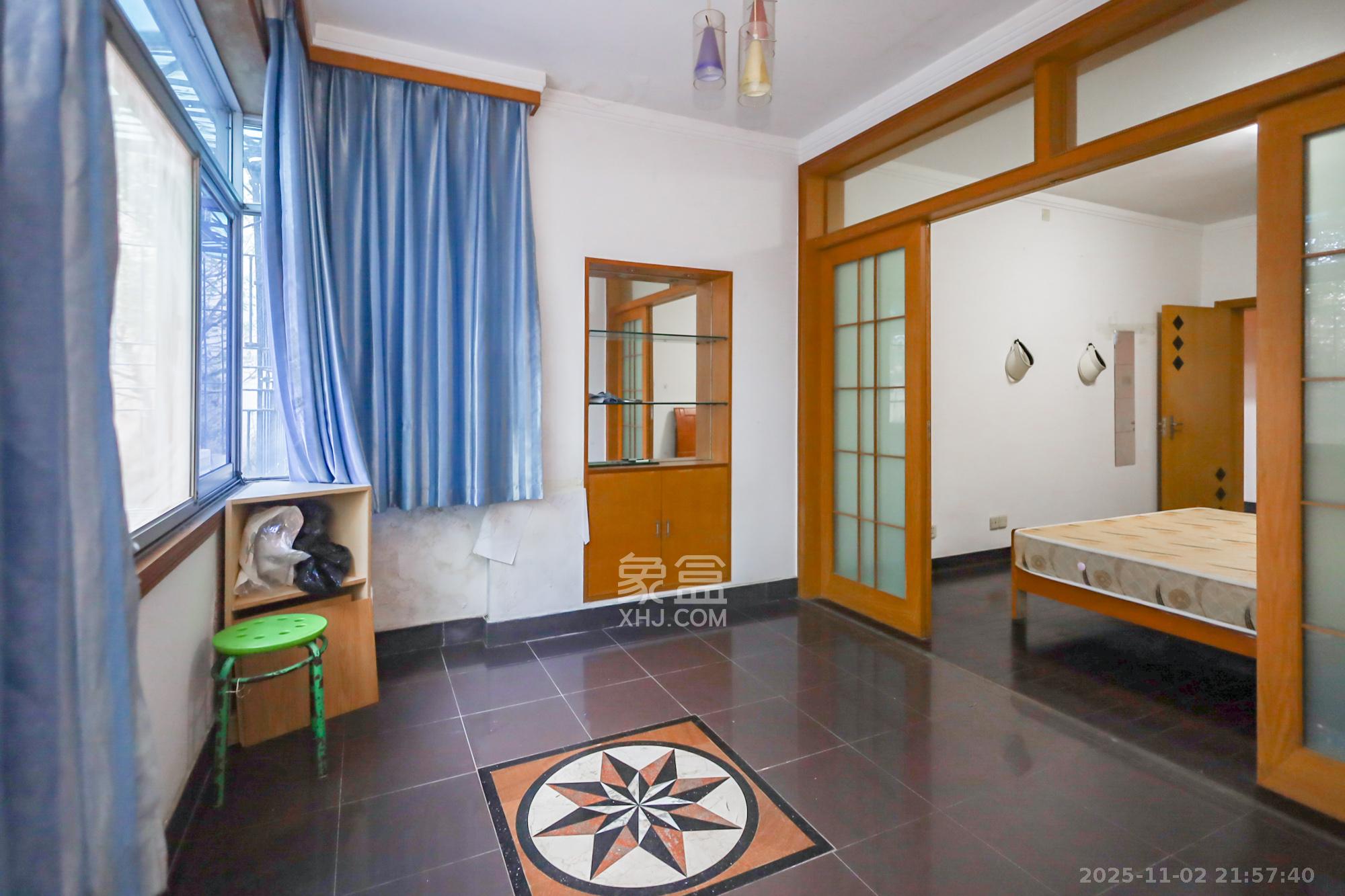 创远花园 4室2厅2卫 128.0万 创远花园 4室2厅2卫 128.0万其他