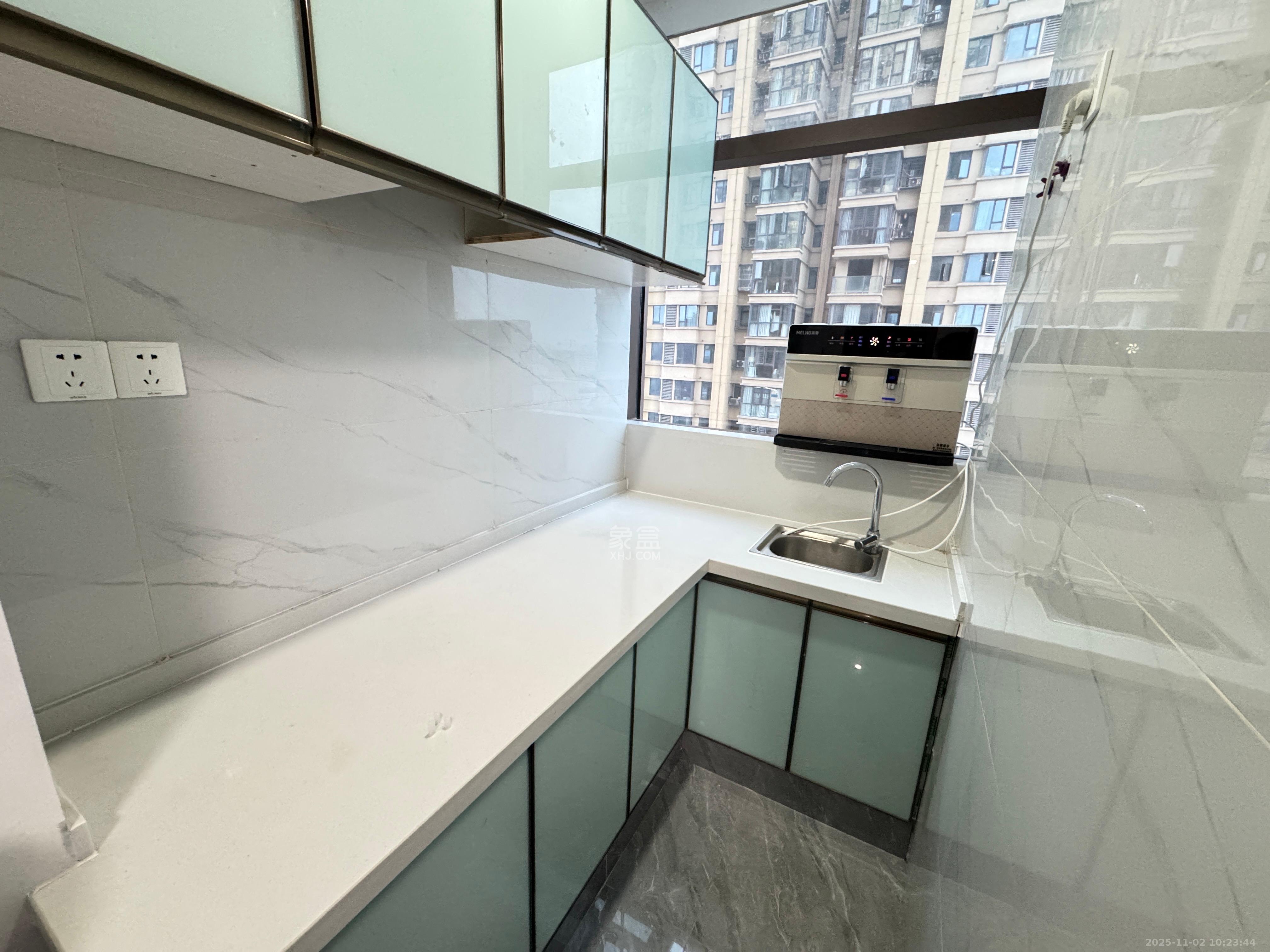 福天星中心(福天星雅苑) 1室1厅1卫 1300.0元/月 福天星中心(福天星雅苑) 1室1厅1卫 1300.0元/月室内图