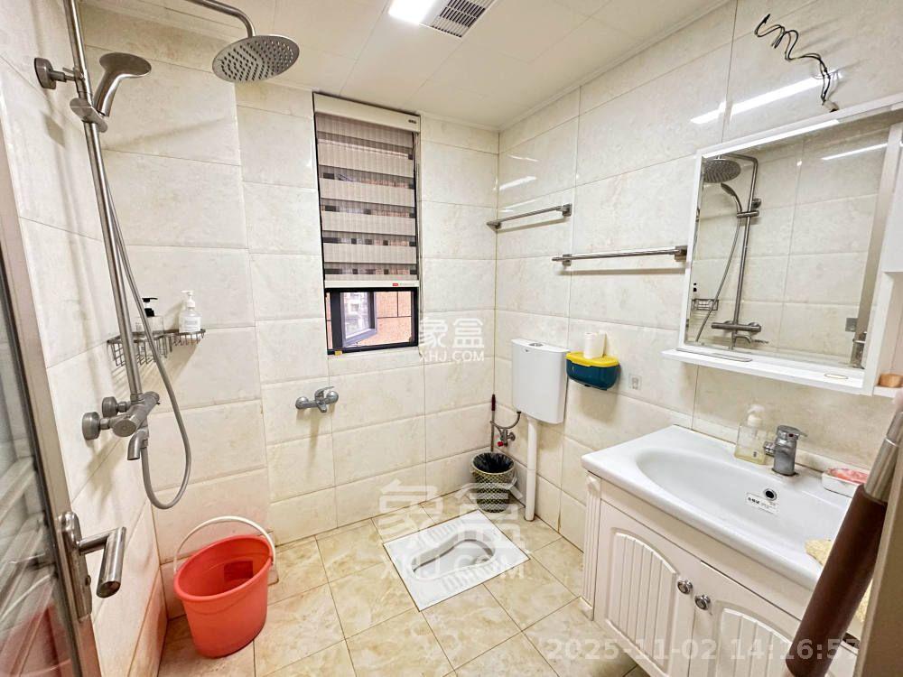 长房梅溪香山  3室2厅1卫    3500.0元/月室内图