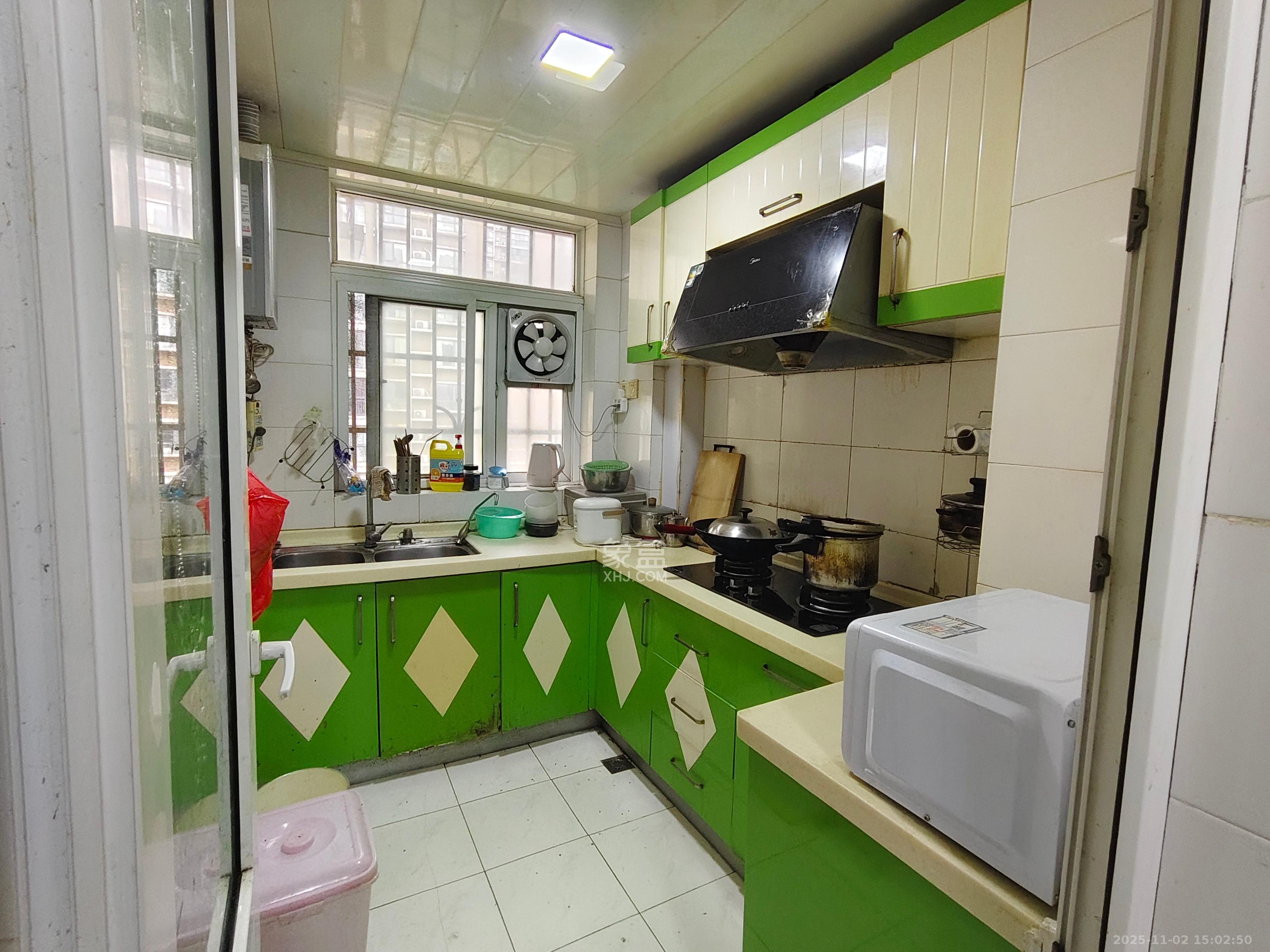 麓谷E家人 2室2厅1卫 1800.0元/月 麓谷E家人 2室2厅1卫 1800.0元/月室内图