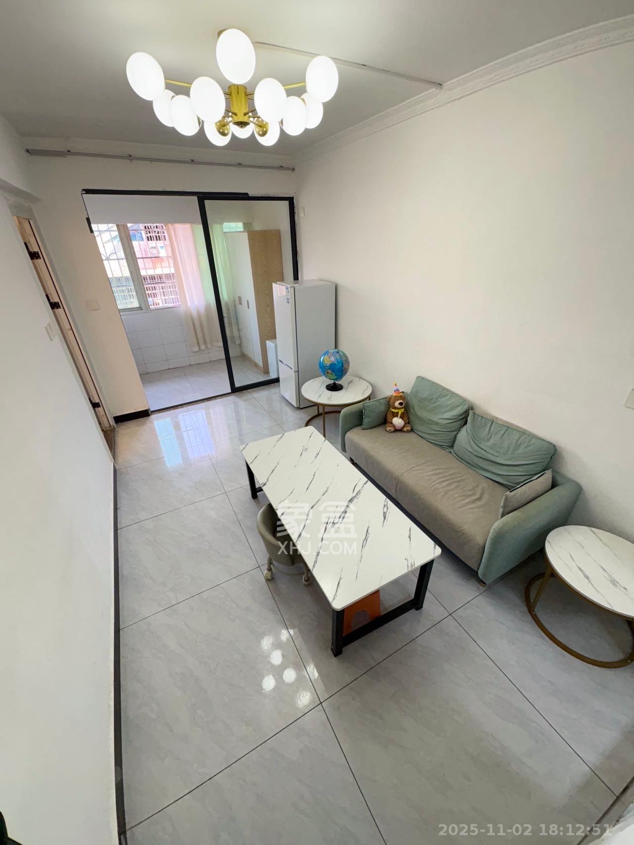 天马新村(天马安置小区) 1室1厅1卫 1500.0元/月 天马新村(天马安置小区) 1室1厅1卫 1500.0元/月室内图