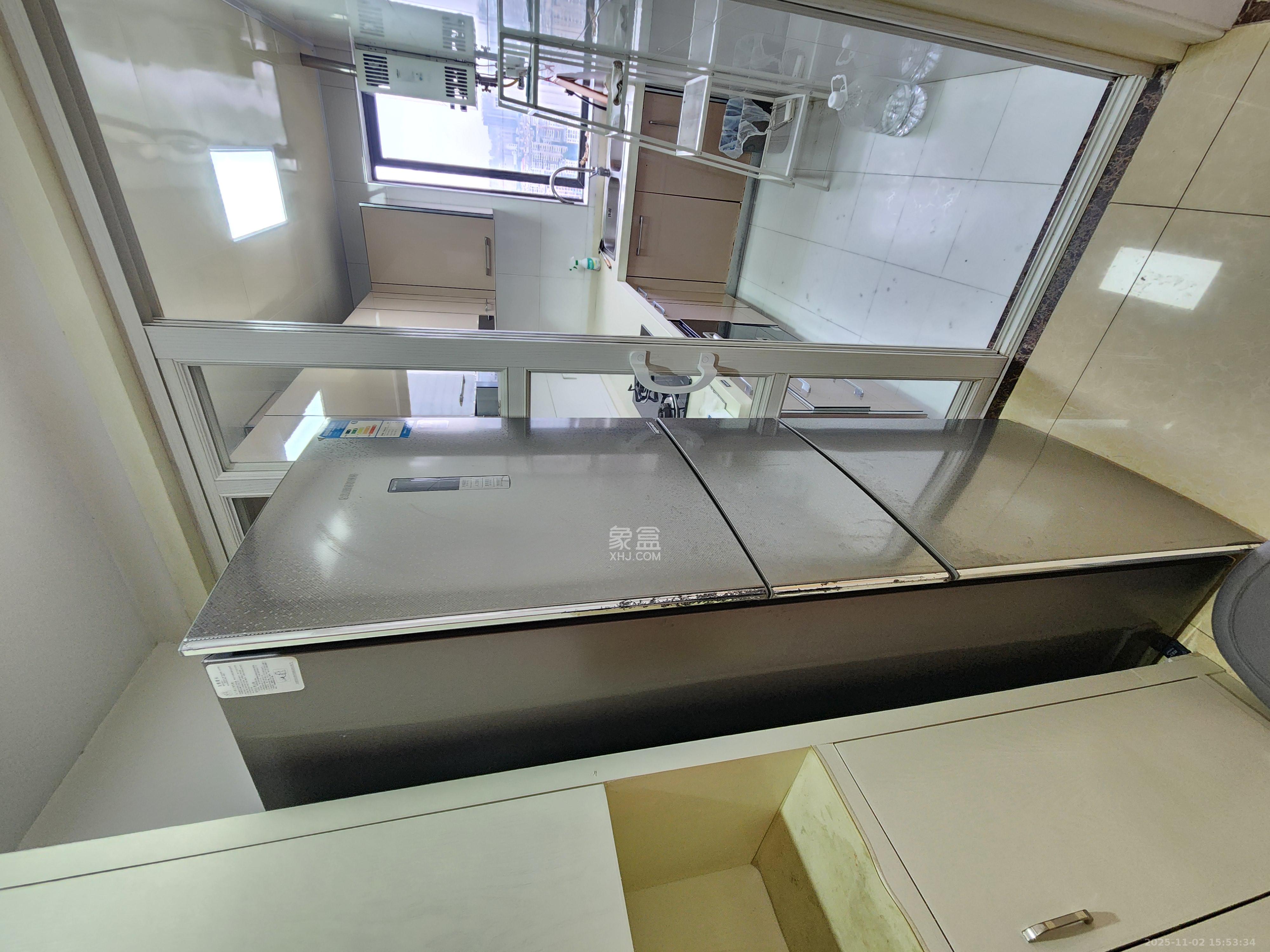 麓江春 2室2厅1卫 2500.0元/月 麓江春 2室2厅1卫 2500.0元/月室内图