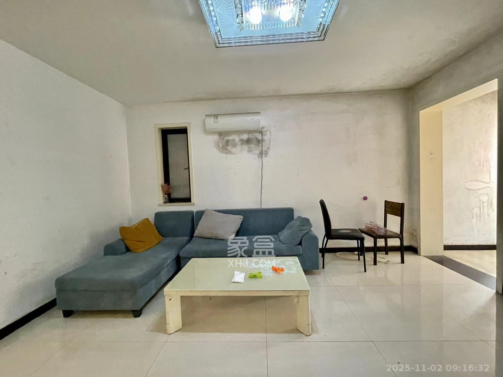 东玺门  2室2厅1卫    2300.0元/月室内图