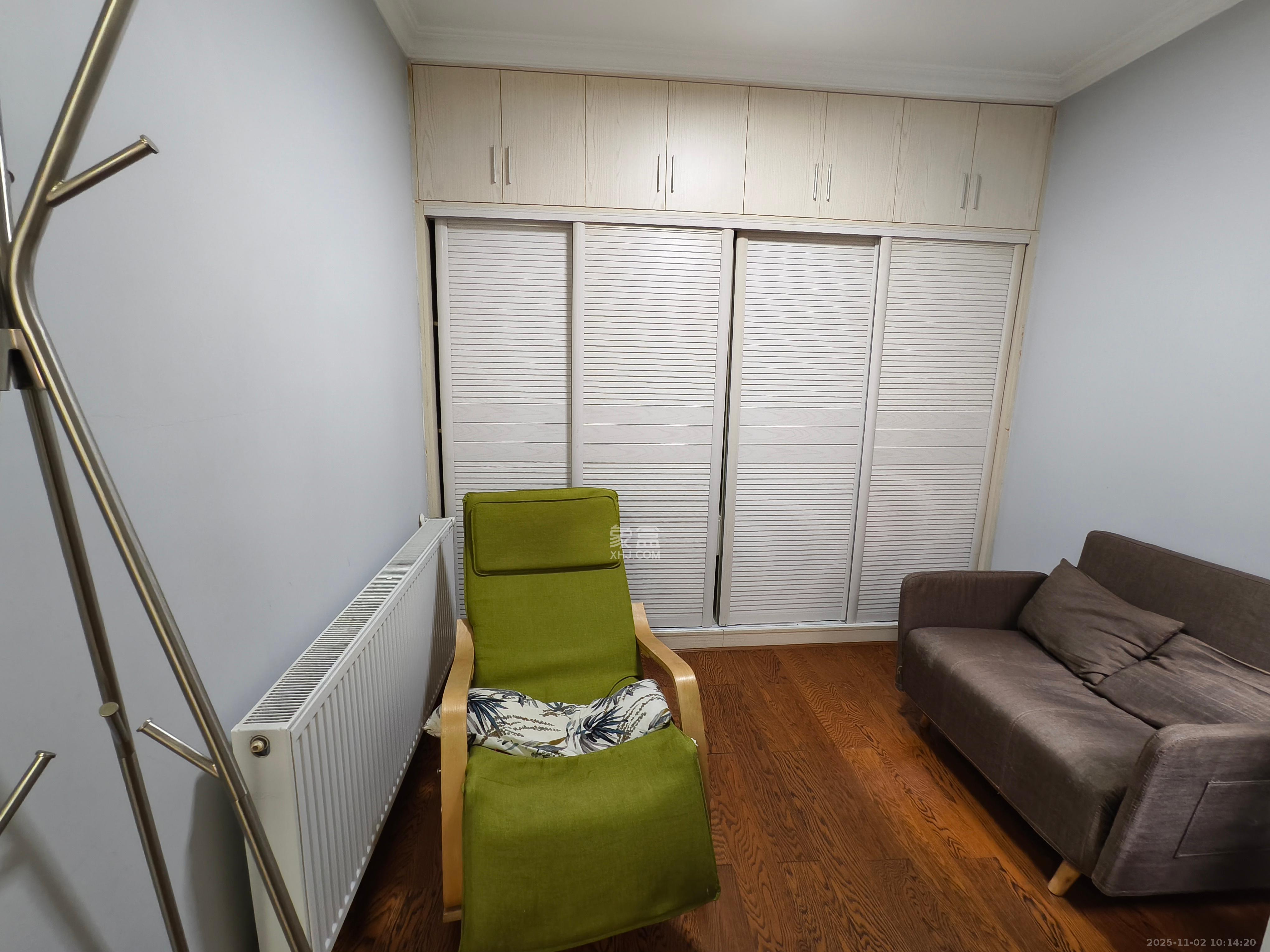 省儿童医院单位宿舍  2室2厅1卫    2300.0元/月室内图