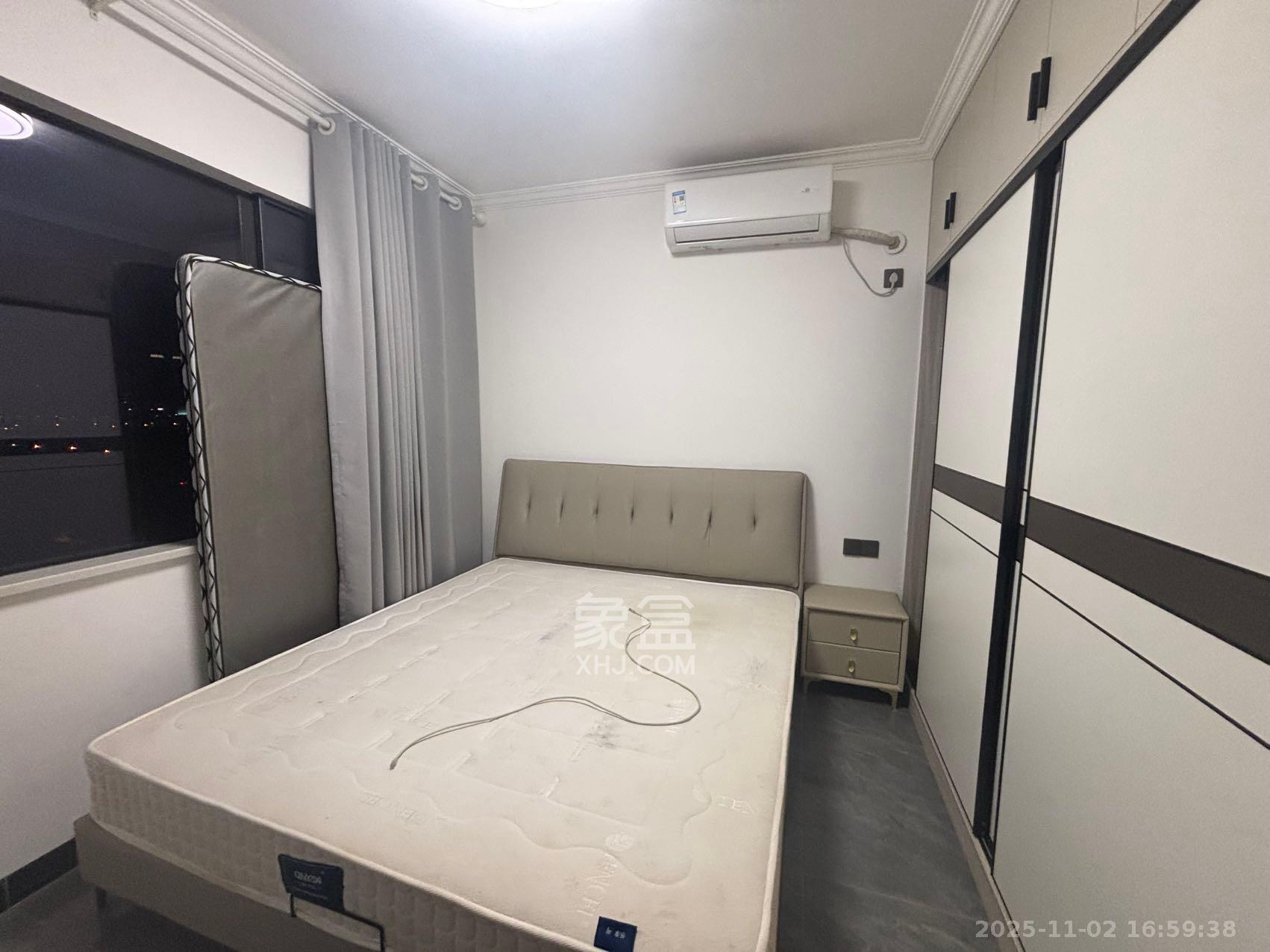 金塘家园  2室1厅1卫    1600.0元/月室内图