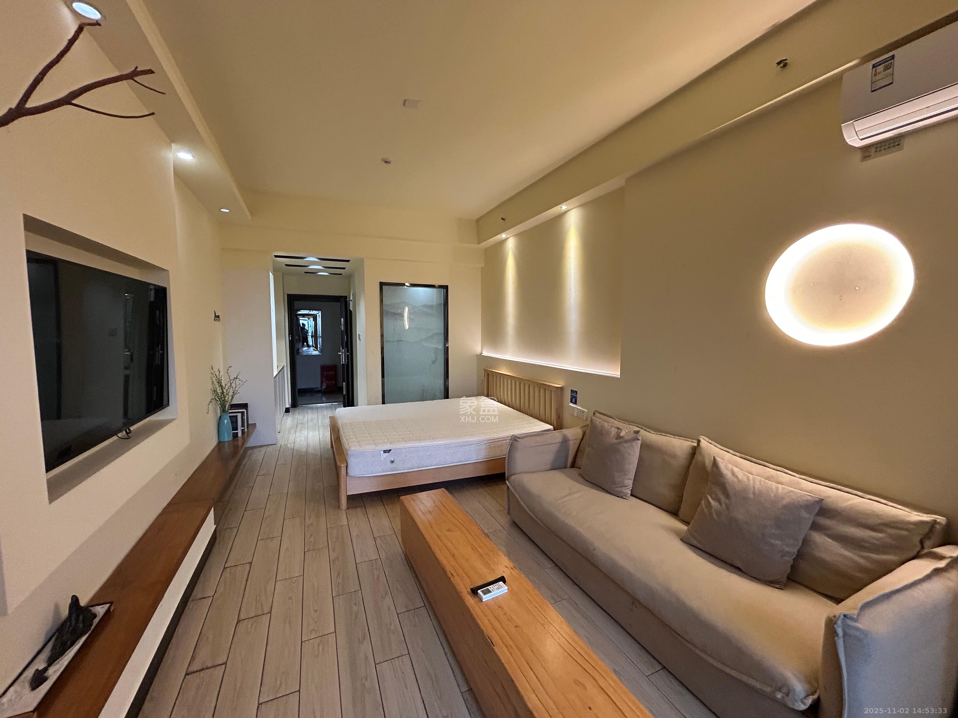 梅溪国际公寓(步步高新天地) 1室1厅1卫 1400.0元/月 梅溪国际公寓(步步高新天地) 1室1厅1卫 1400.0元/月室内图