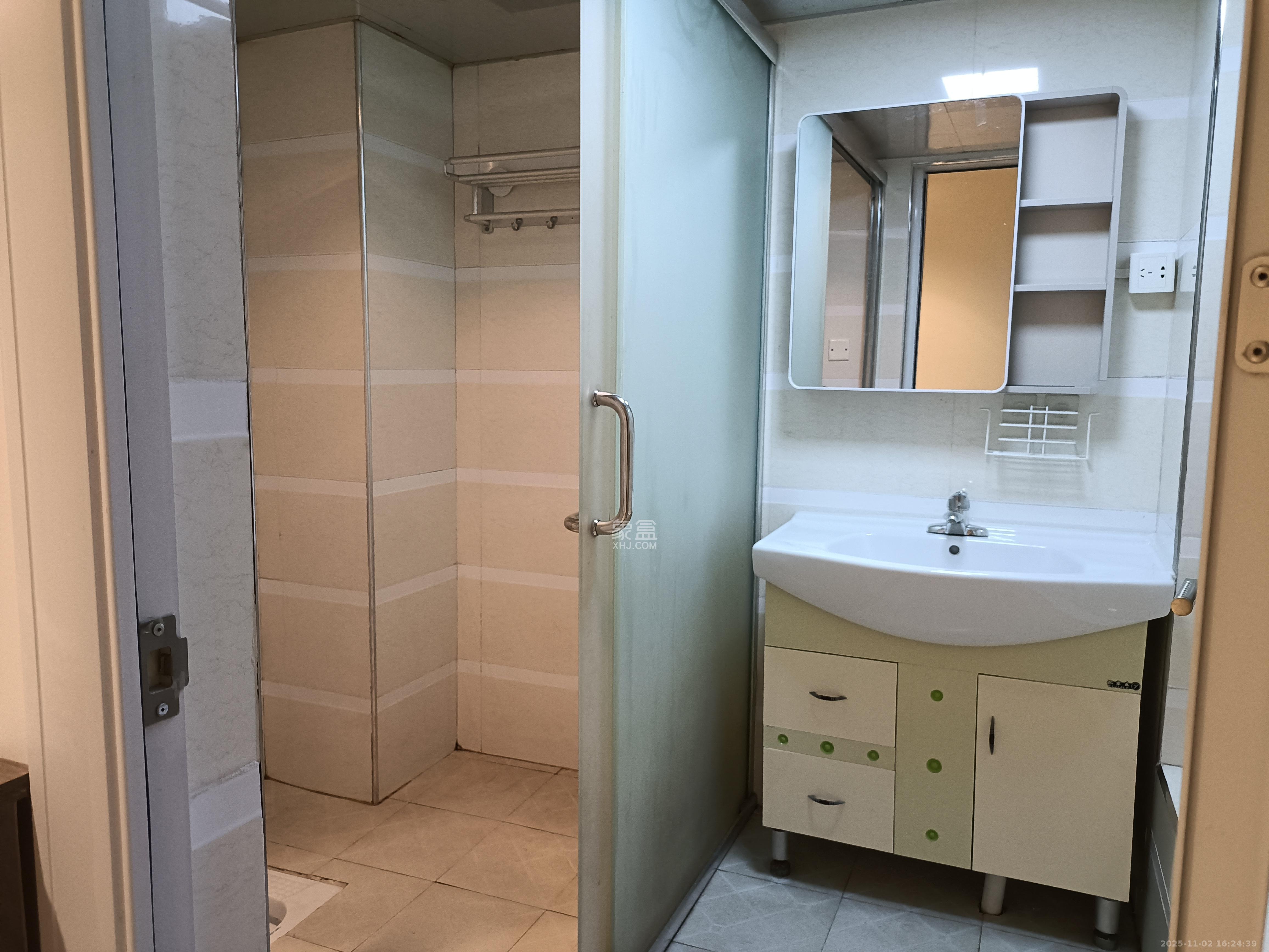 爱都（IDO）  1室1厅1卫    1700.0元/月室内图