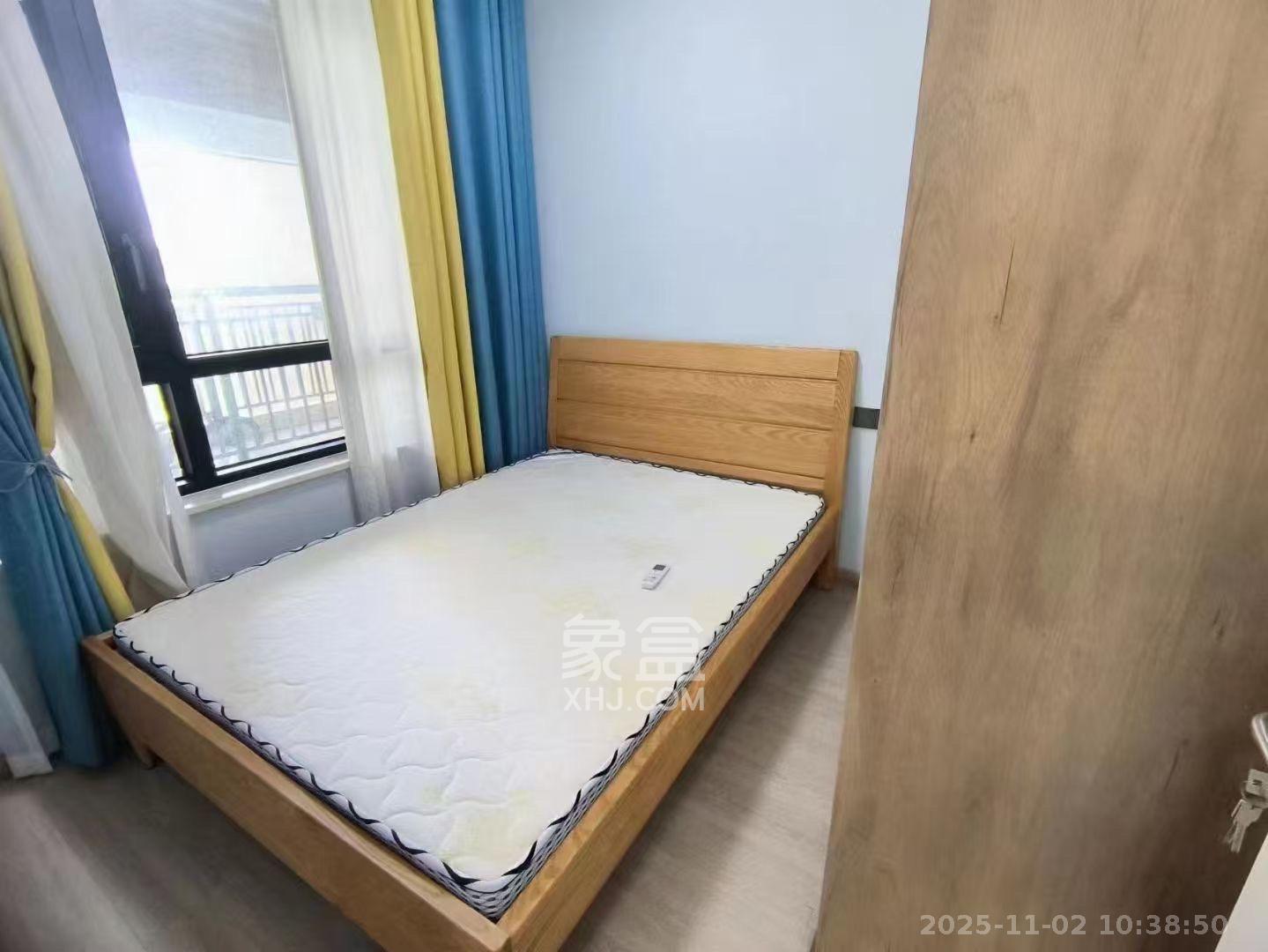 梅溪湖金茂悦（金悦雅苑）  3室2厅2卫    3400.0元/月室内图