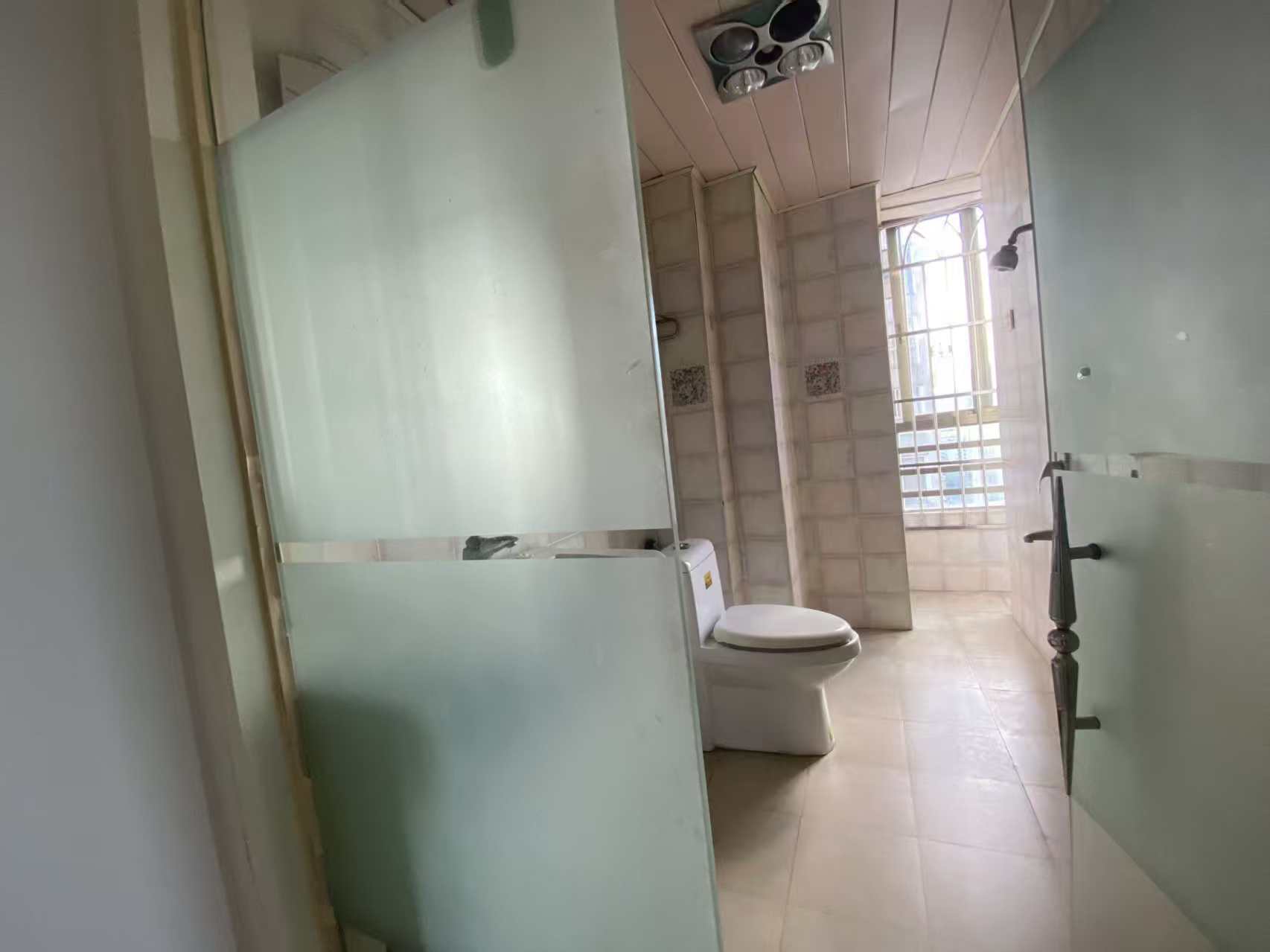 永兴阁A座  1室0厅0卫    1600.0元/月 永兴阁A座  1室0厅0卫    1600.0元/月室内图