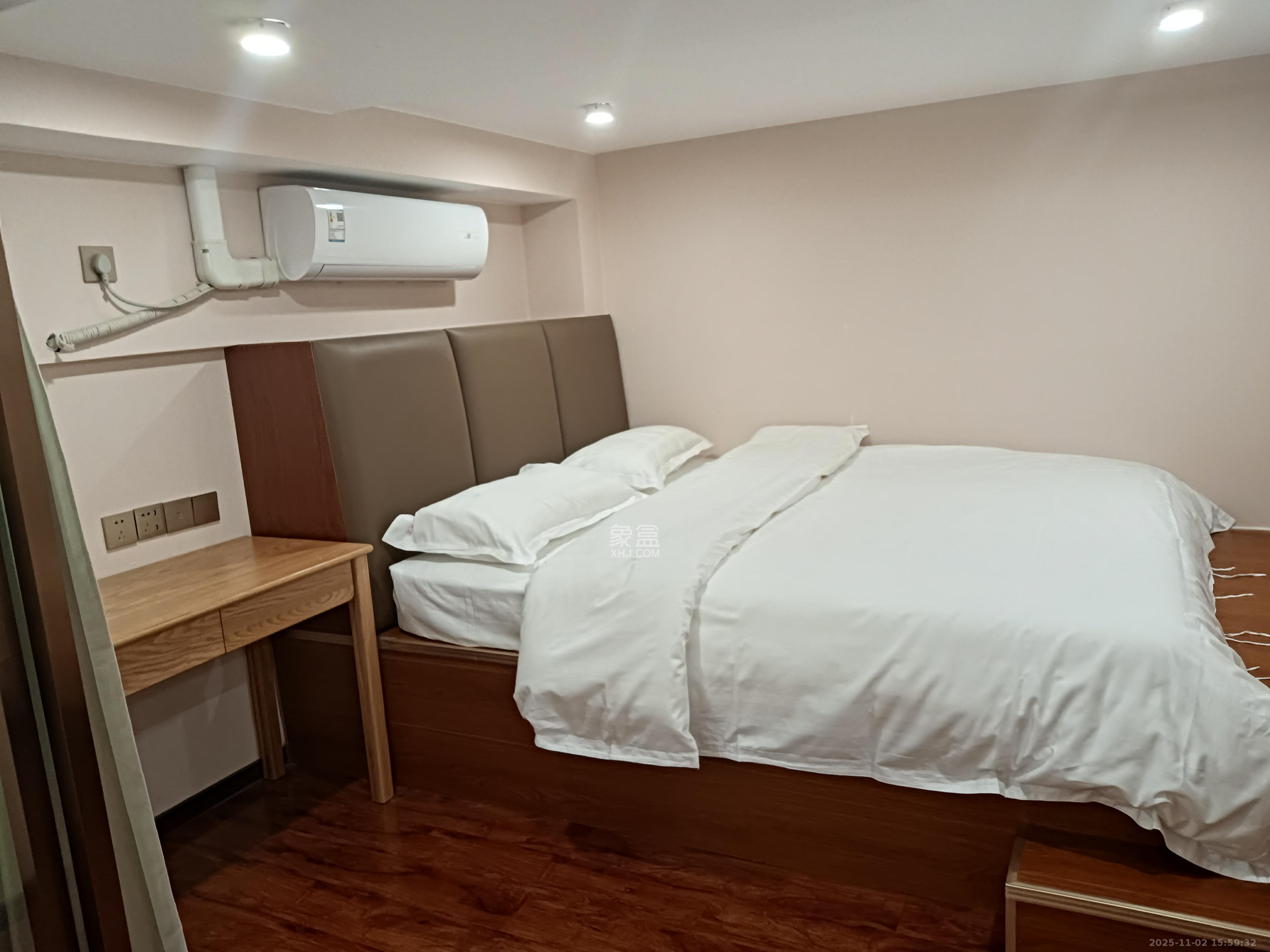 富兴时代御城  2室1厅1卫    2400.0元/月