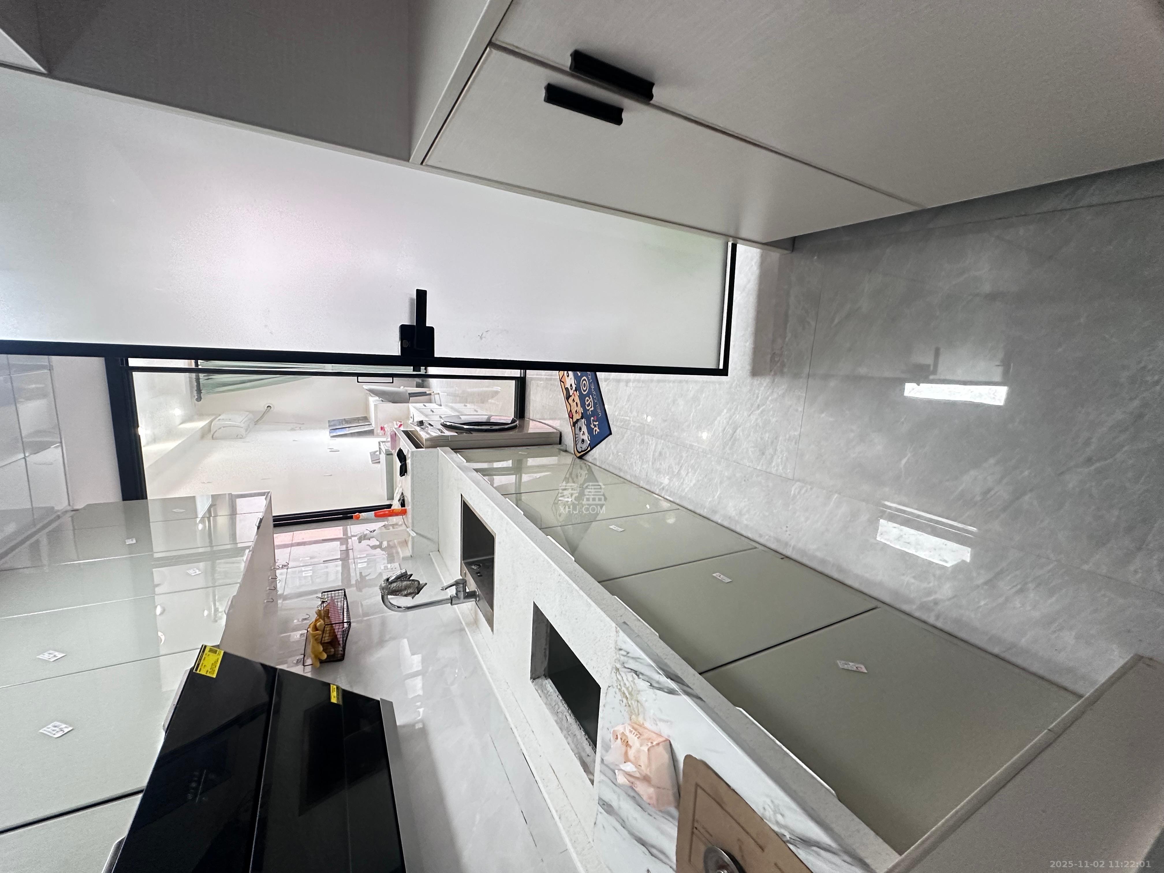 德庆水韵山城  1室1厅1卫    1200.0元/月