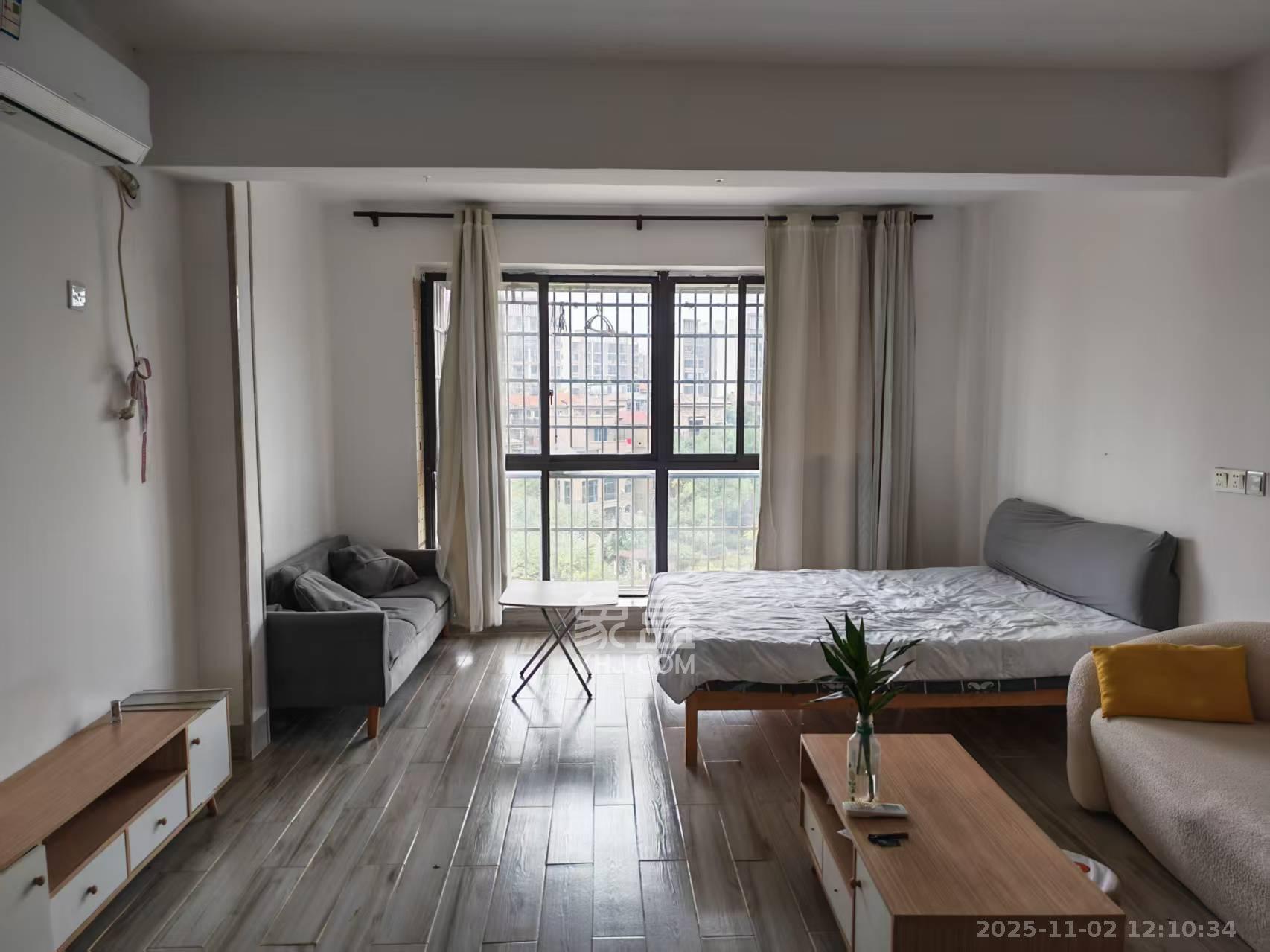 橘郡礼顿山  1室1厅1卫    1100.0元/月室内图