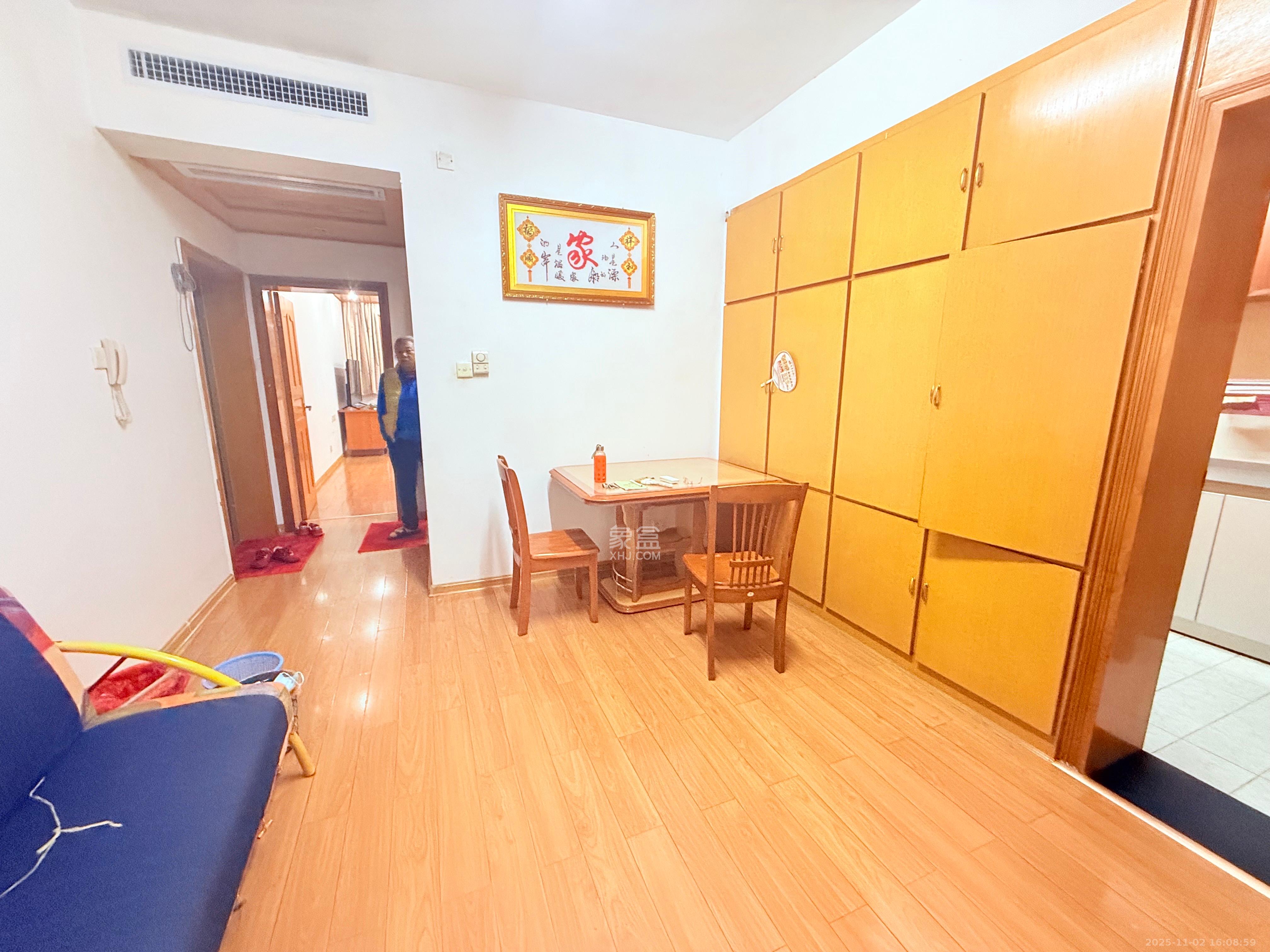 纬二路审计厅  2室2厅1卫    2000.0元/月室内图